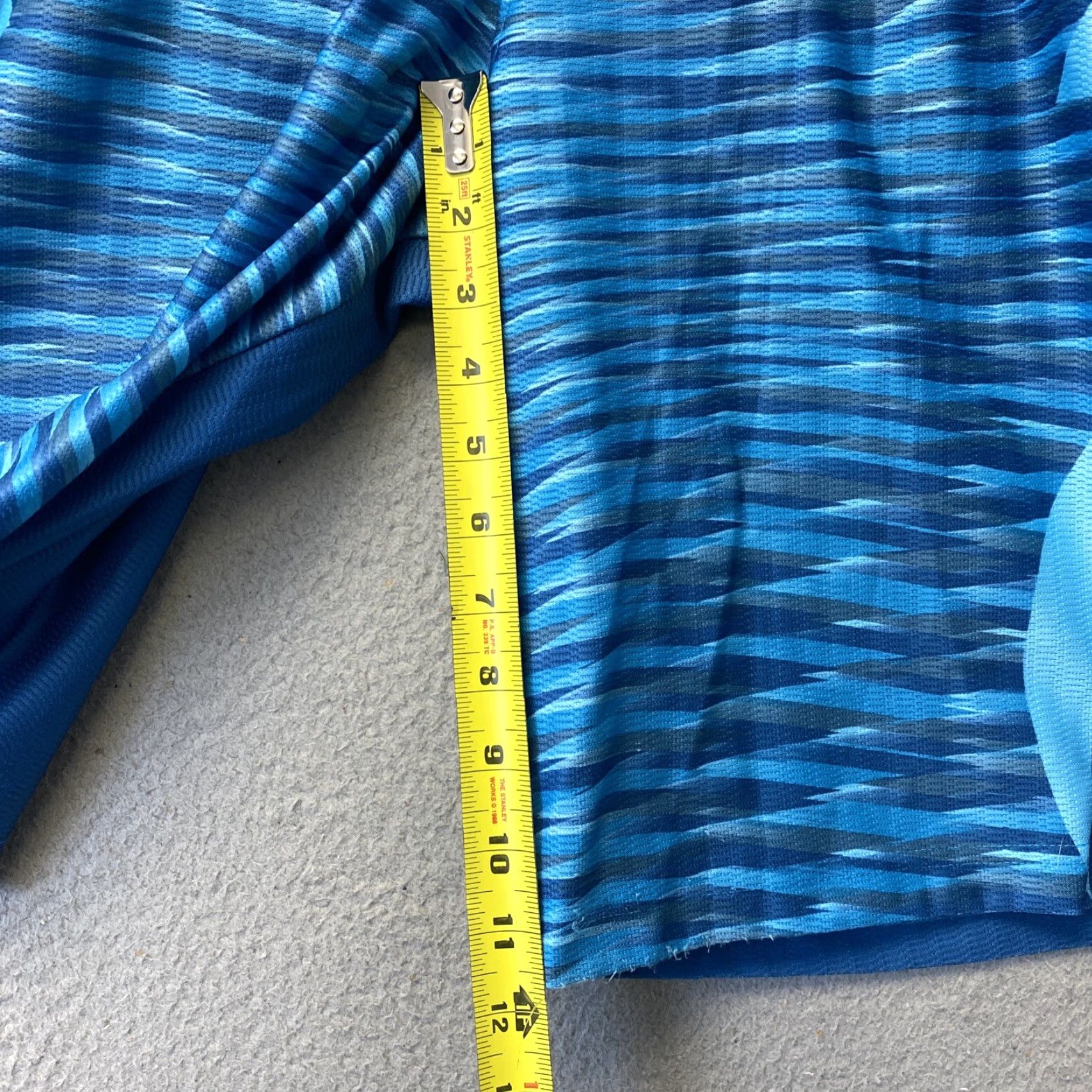 Nike Nike Shorts Adult S blue Basketball Running Mens 37-68 Regular solid Athletic Color: Blue Size US 29 - 7 Thumbnail