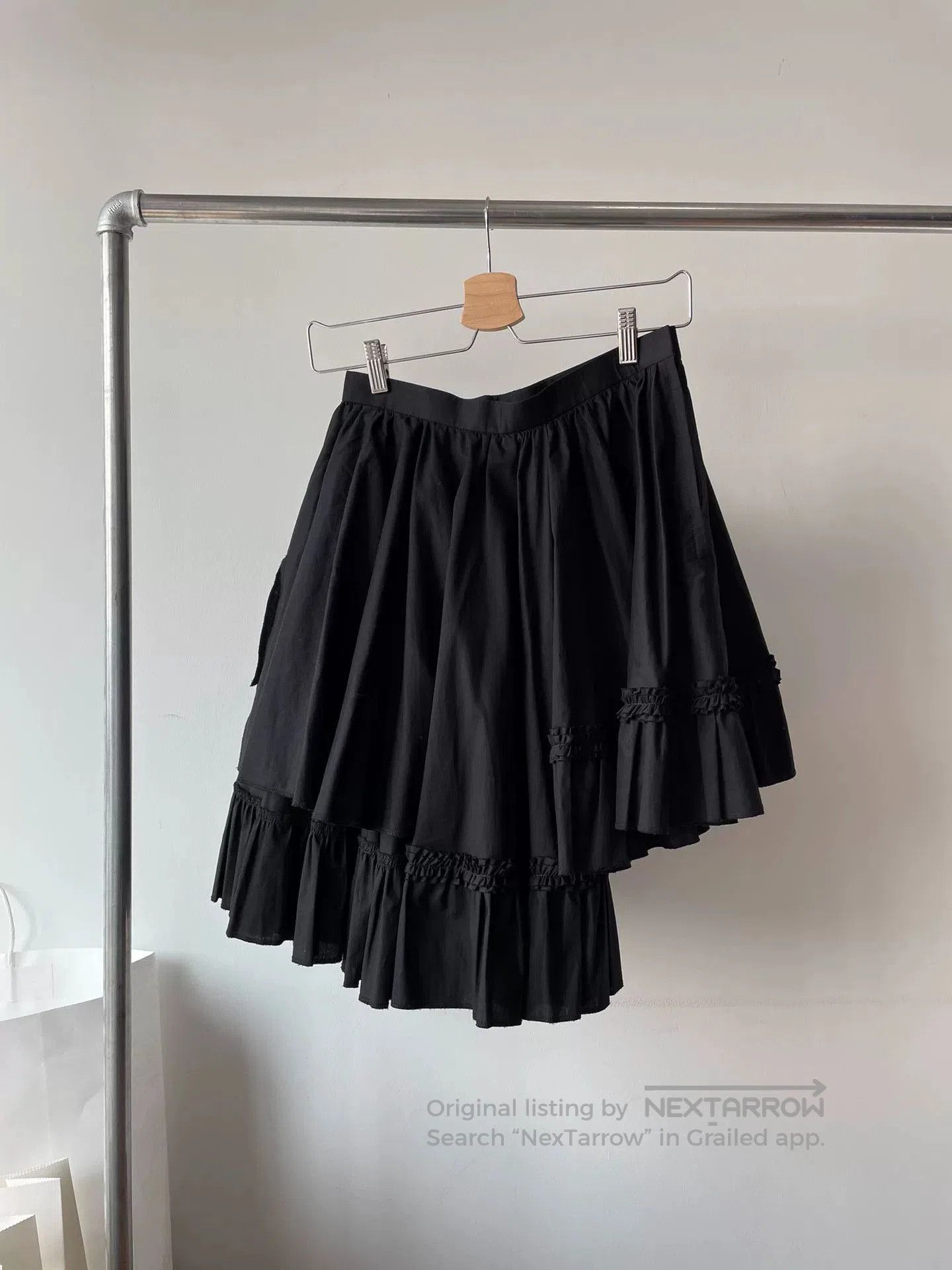 Comme des Garcons PLAY Comme des Garçons Asymmetric Layered Skirt. Size 35" - 1 Thumbnail