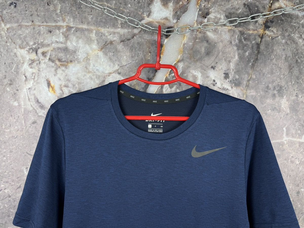Nike Men’s Nike T-Shirt Blue Sportswear Size Small Size US S / EU 44-46 / 1 - 2 Thumbnail
