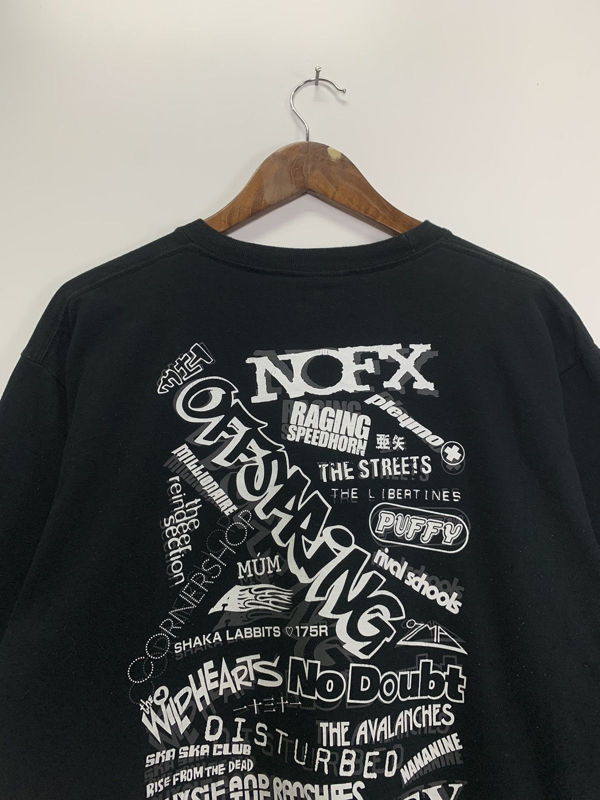 Band Tees × Vintage Vintage tour rock band tee Size US XL / EU 56 / 4 - 9 Thumbnail