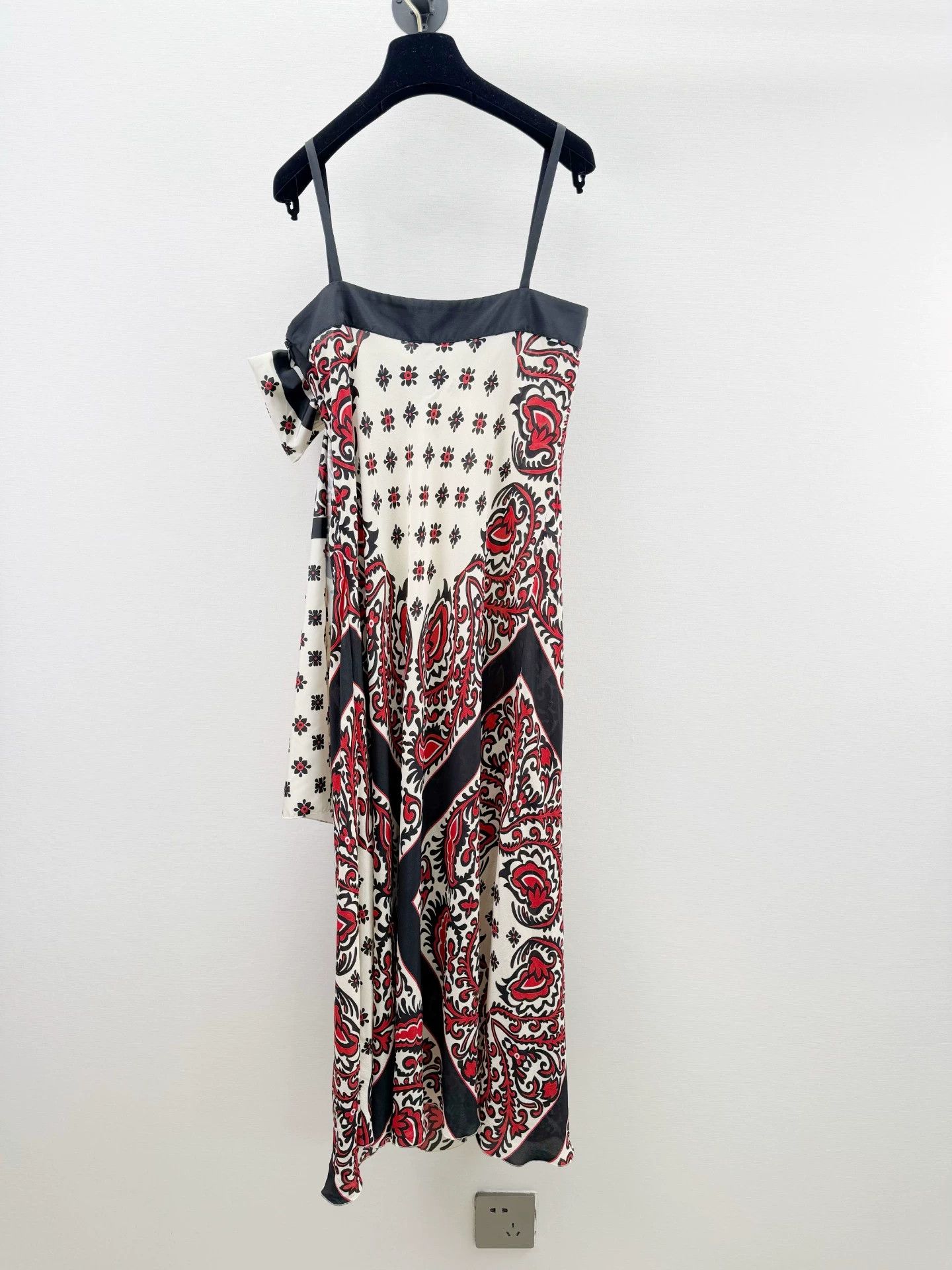 Red Valentino Cami Dress 40 Like New, Women's — image 5 of 6