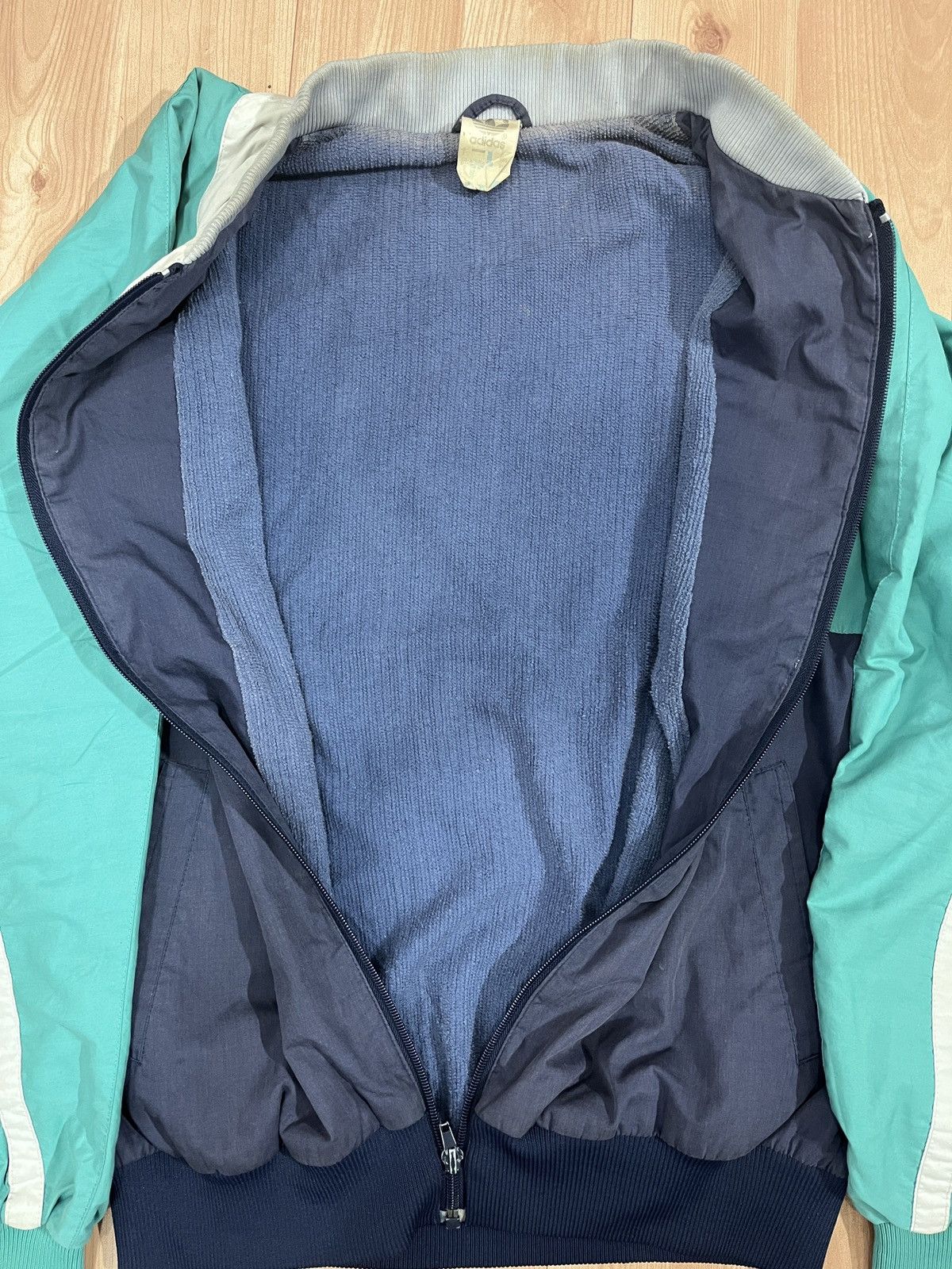 Adidas × Palace ADIDAS Vintage Tracktop Japan Market Size US L / EU 52-54 / 3 - 5 Thumbnail