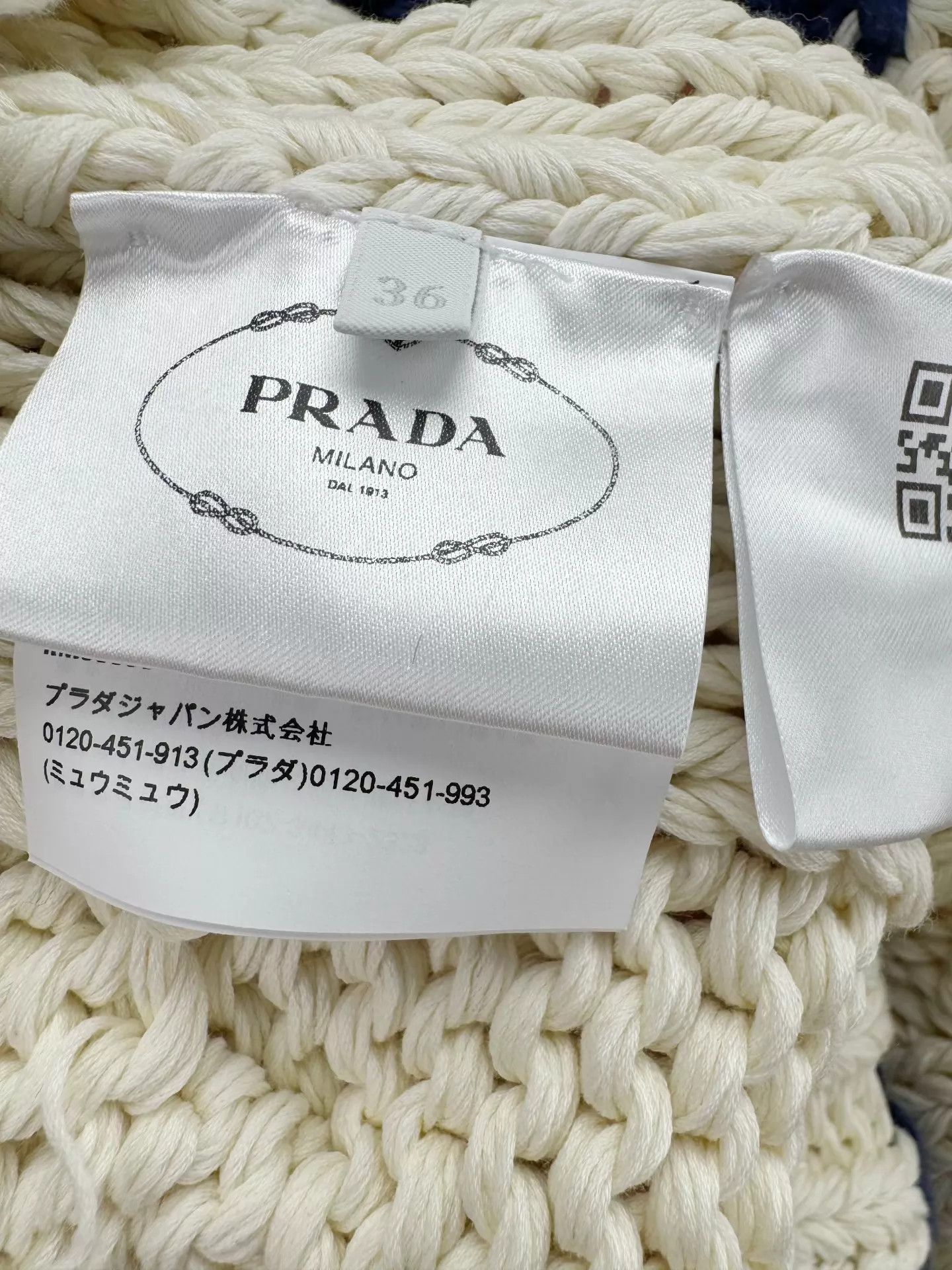 Prada Prada knit vest new with tags size 36 chest 100-116 length 61 Size XS / US 0-2 / IT 36-38 - 5 Thumbnail