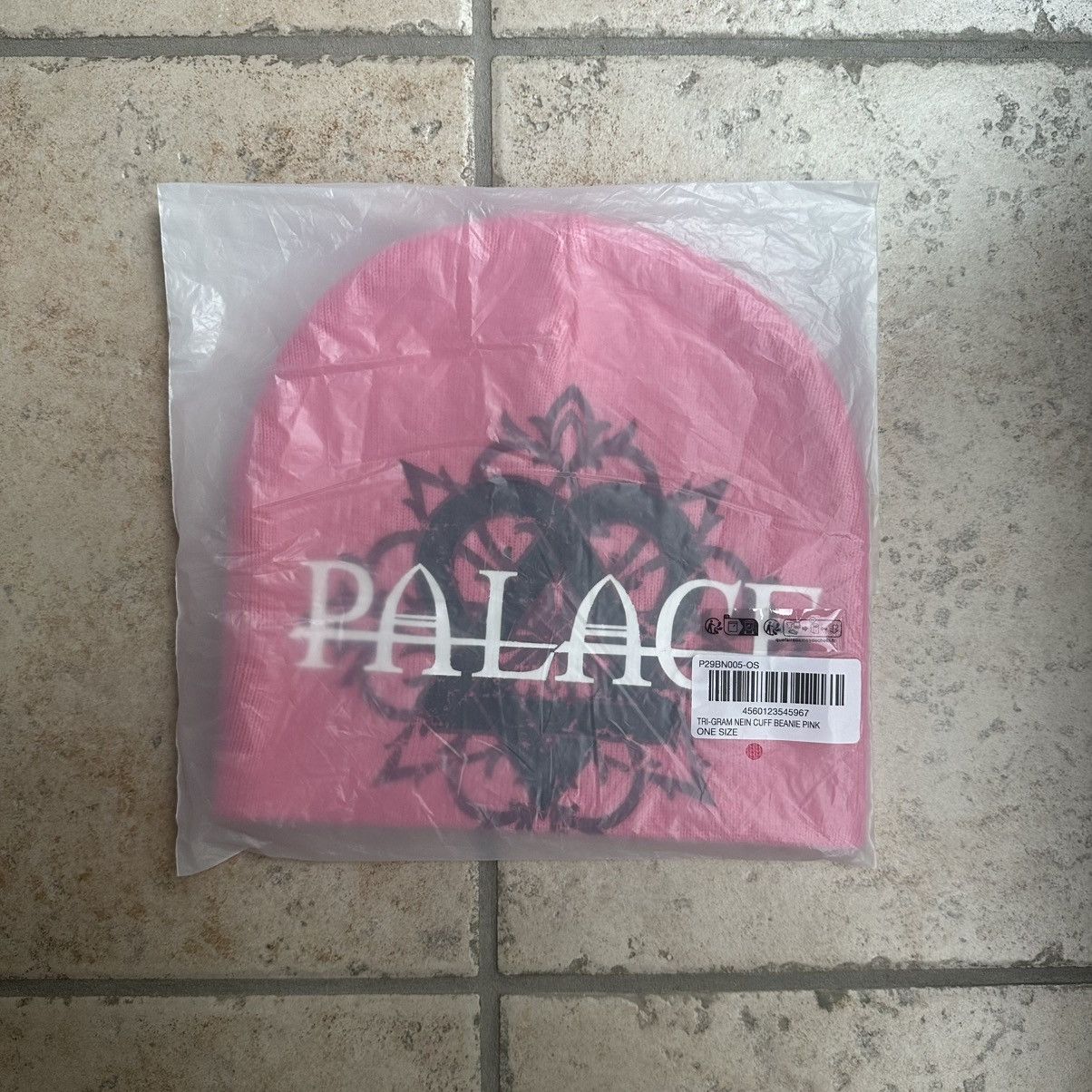 Palace Palace P Bear Nein Cuff Beanie Pink | Grailed