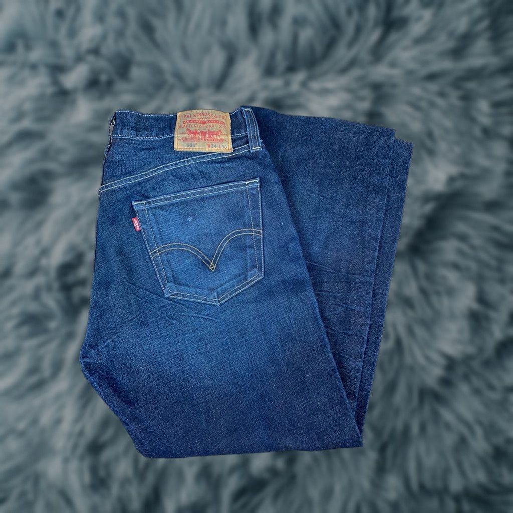 Levi's VINTAGE Levi's 501 Jeans Men Denim Sz 34 x 27.5 Unhemmed Straight Leg Blue Mens Size US 34 / EU 50 - 1 Thumbnail