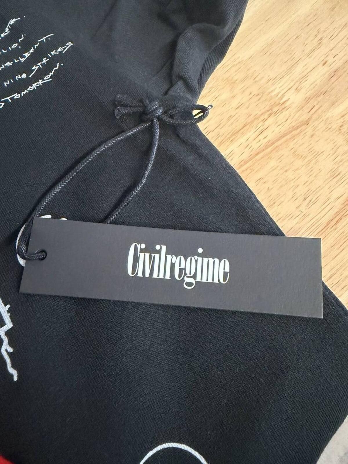Civil Regime Civil Regime Hell Bent Heaven Sent L Black Streetwear Size US L / EU 52-54 / 3 - 5 Thumbnail
