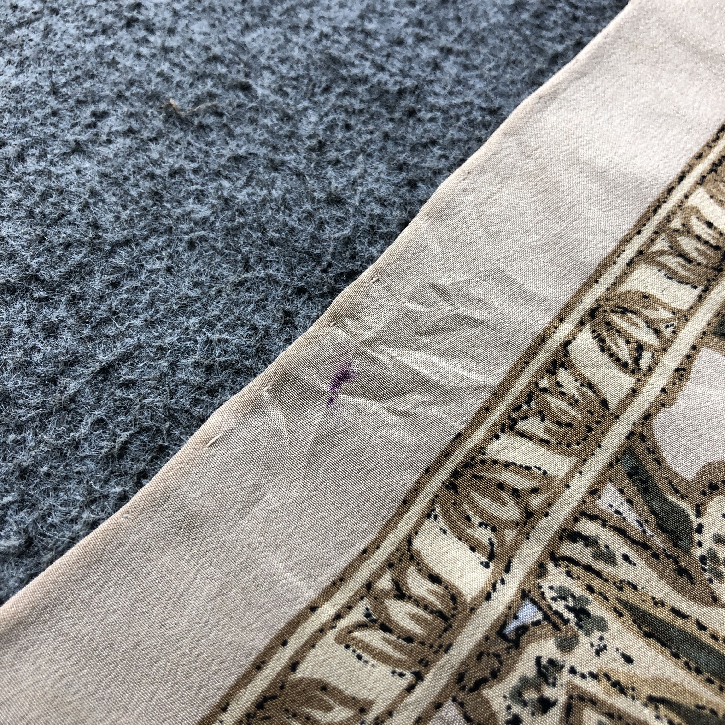Japanese Brand Vintage Luxury Floral Silk Scarf M1273 Size ONE SIZE - 8 Thumbnail