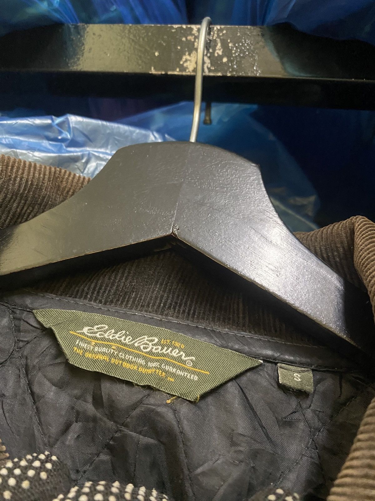 Eddie Bauer Black Quilted Barn Jacket Corduroy Collar