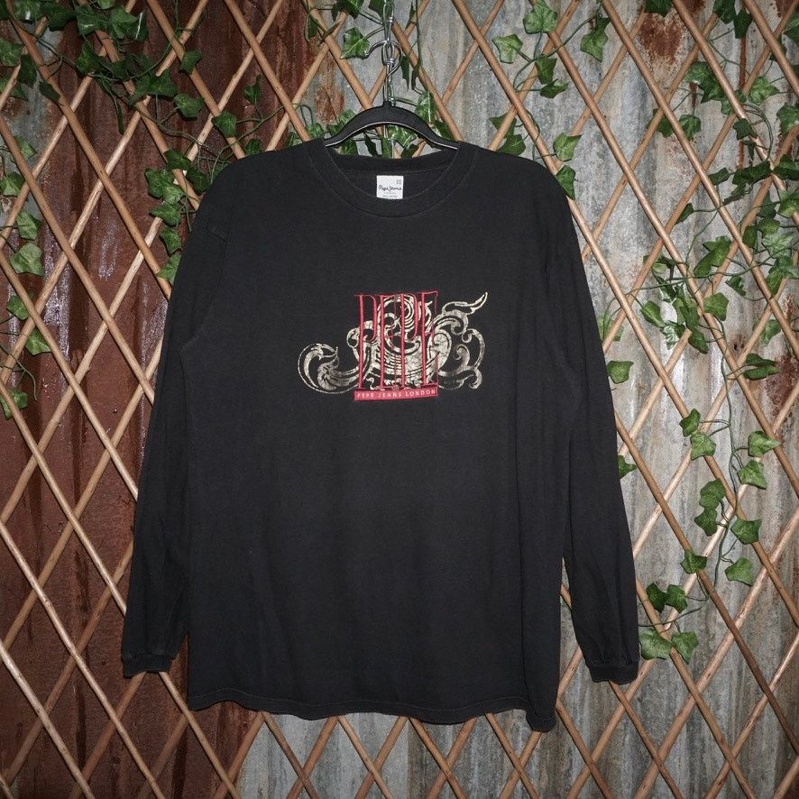 Pepe Jeans Large /Vintage Y2K PEPE jeans London tribal 1990s LS t-shirt Size US L / EU 52-54 / 3 - 1 Thumbnail
