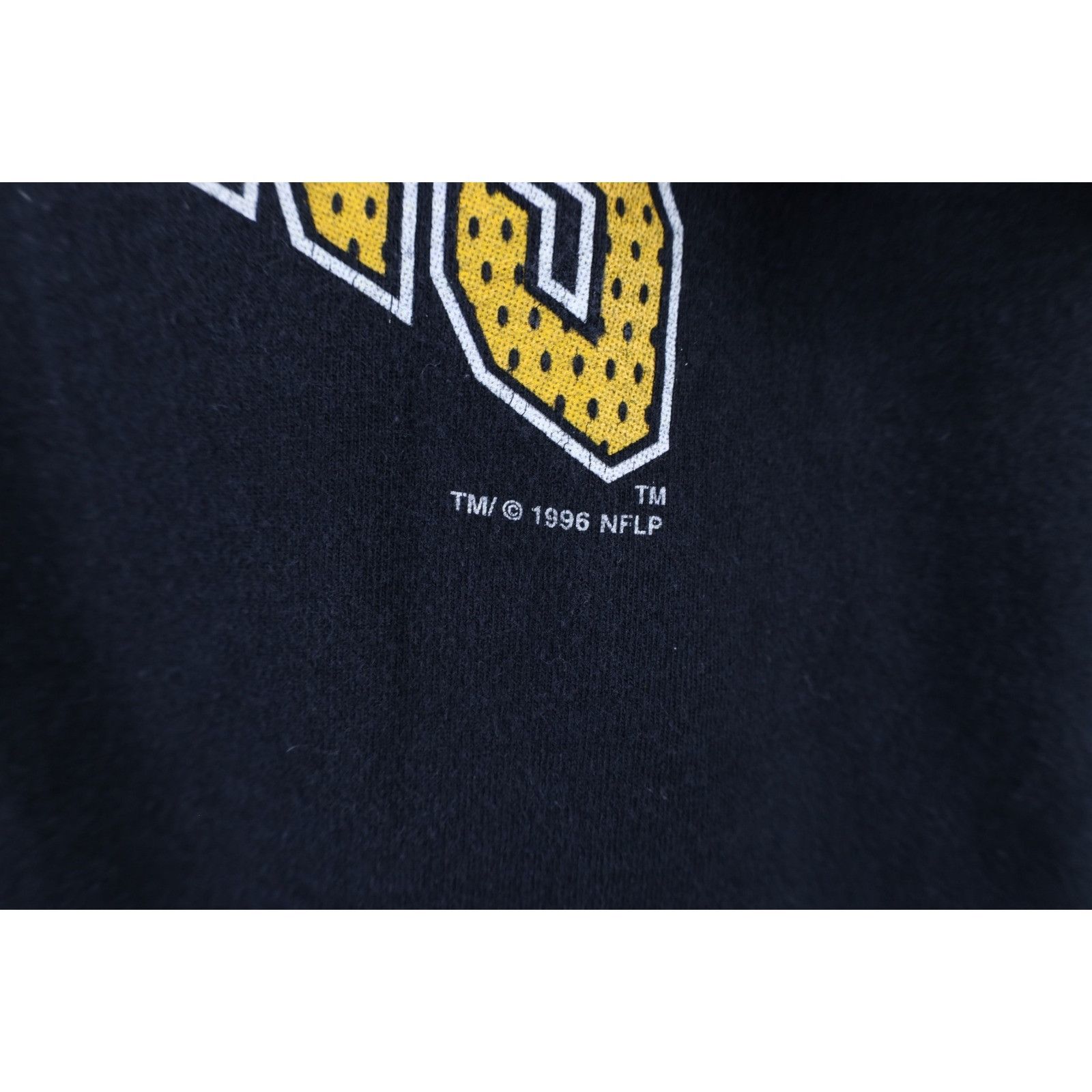 Vintage Vintage 90s Faded Pittsburgh Steelers Football T-Shirt Size US L / EU 52-54 / 3 - 5 Thumbnail