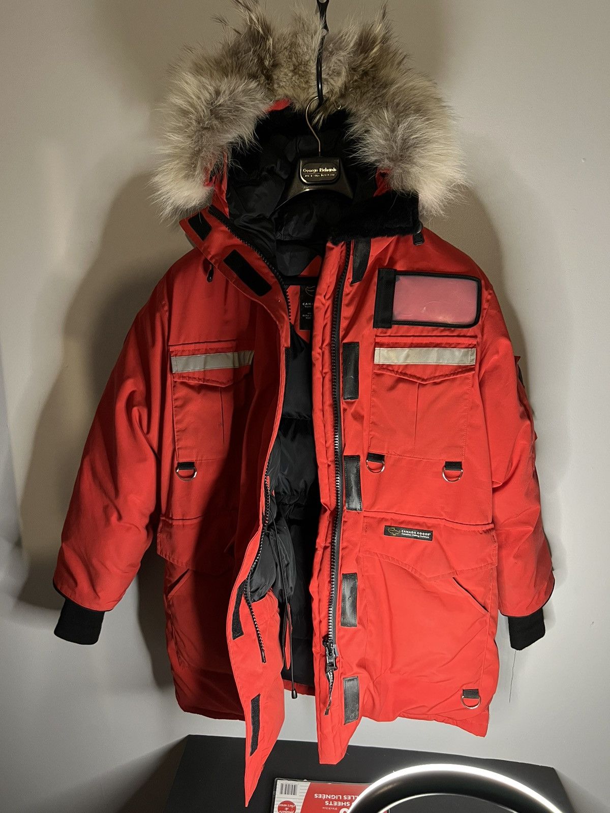 image of Canada Goose Resolute in Red, Women's (Size XL)