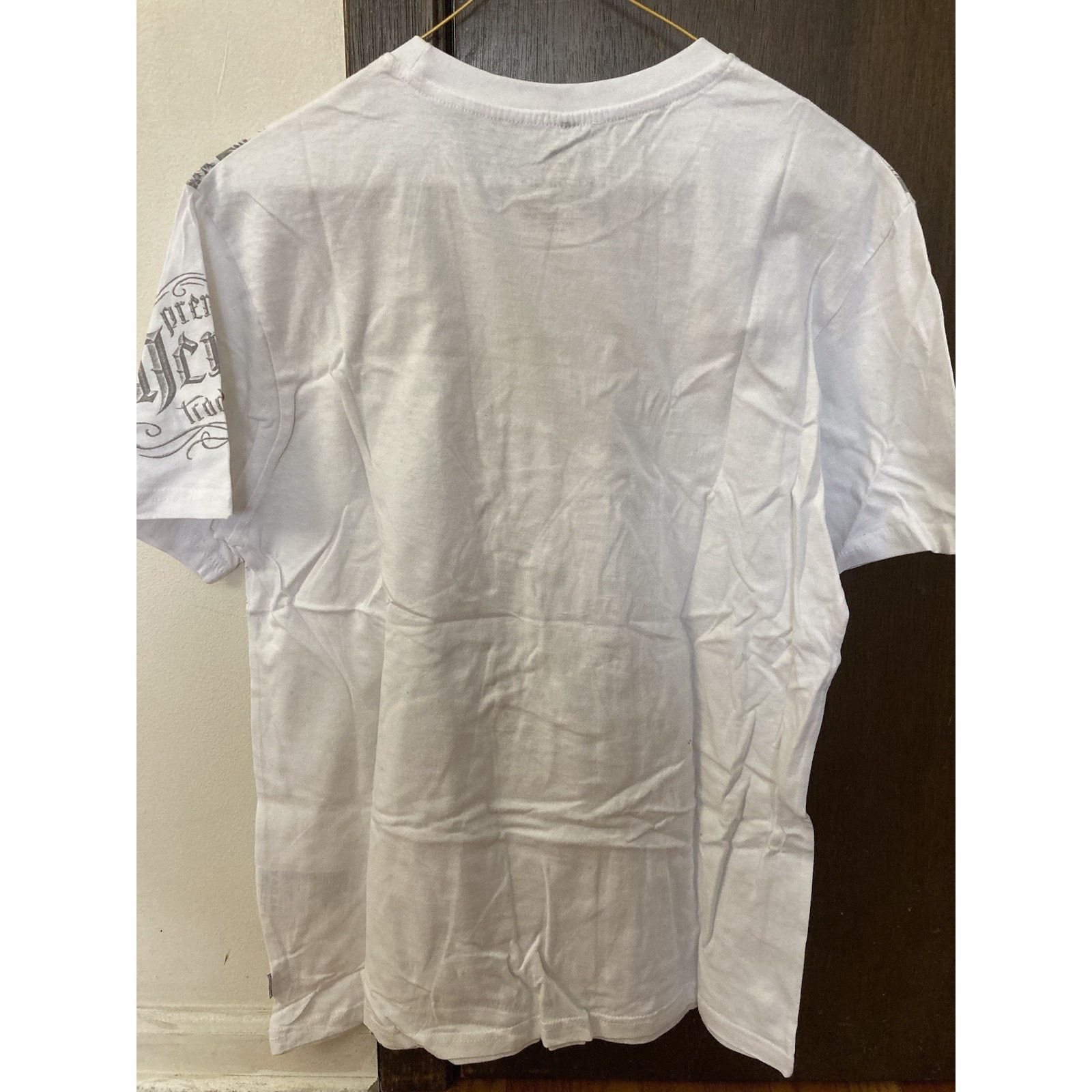 Southpole NWT Southpole Truth & Liberty Chief Skull Graphic Tee M Size US M / EU 48-50 / 2 - 4 Thumbnail
