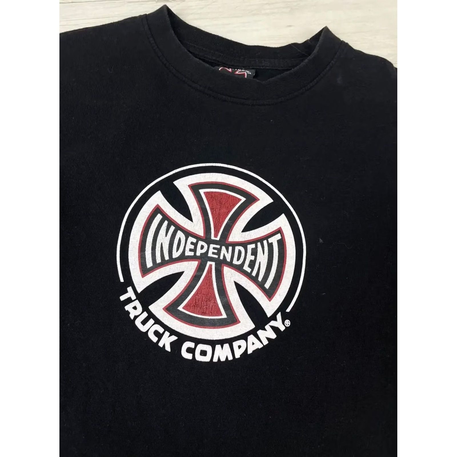 Vintage VINTAGE Independent Truck Company T-Shirt Men Size S Black 90s Size US S / EU 44-46 / 1 - 4 Thumbnail
