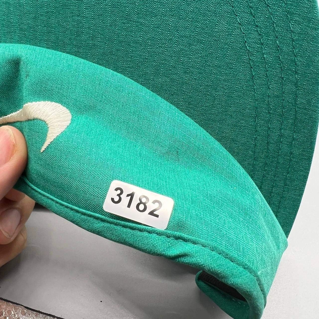 Nike Nike Swoosh Dri-Fit Visor Hat Embroidered Logo Strap Back Size ONE SIZE - 7 Thumbnail