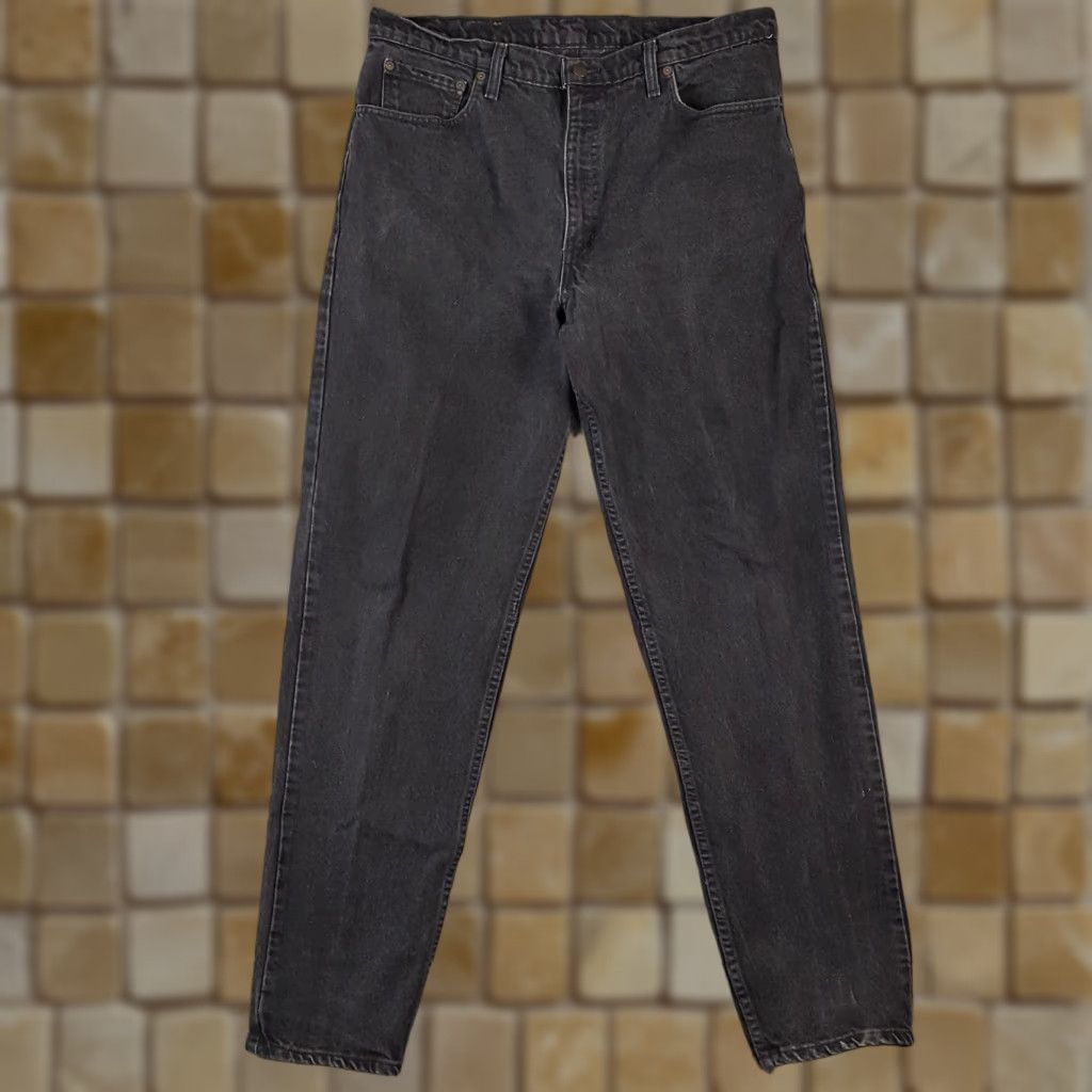 Levi's VINTAGE Levi's 550 Black Denim Relaxed Tapered Jeans Men's Size 38x34 Faded Y2K Grunge Rock Size US 38 / EU 54 - 1 Thumbnail