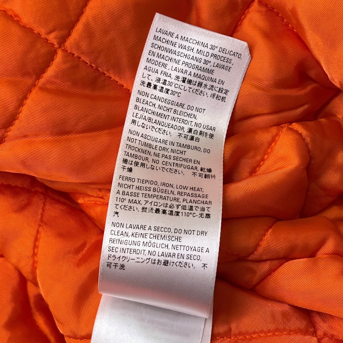 Balenciaga BALENCIAGA 2021 Fall × NASA Patchwork Oversized Space Bomber Size US S / EU 44-46 / 1 - 11 Thumbnail