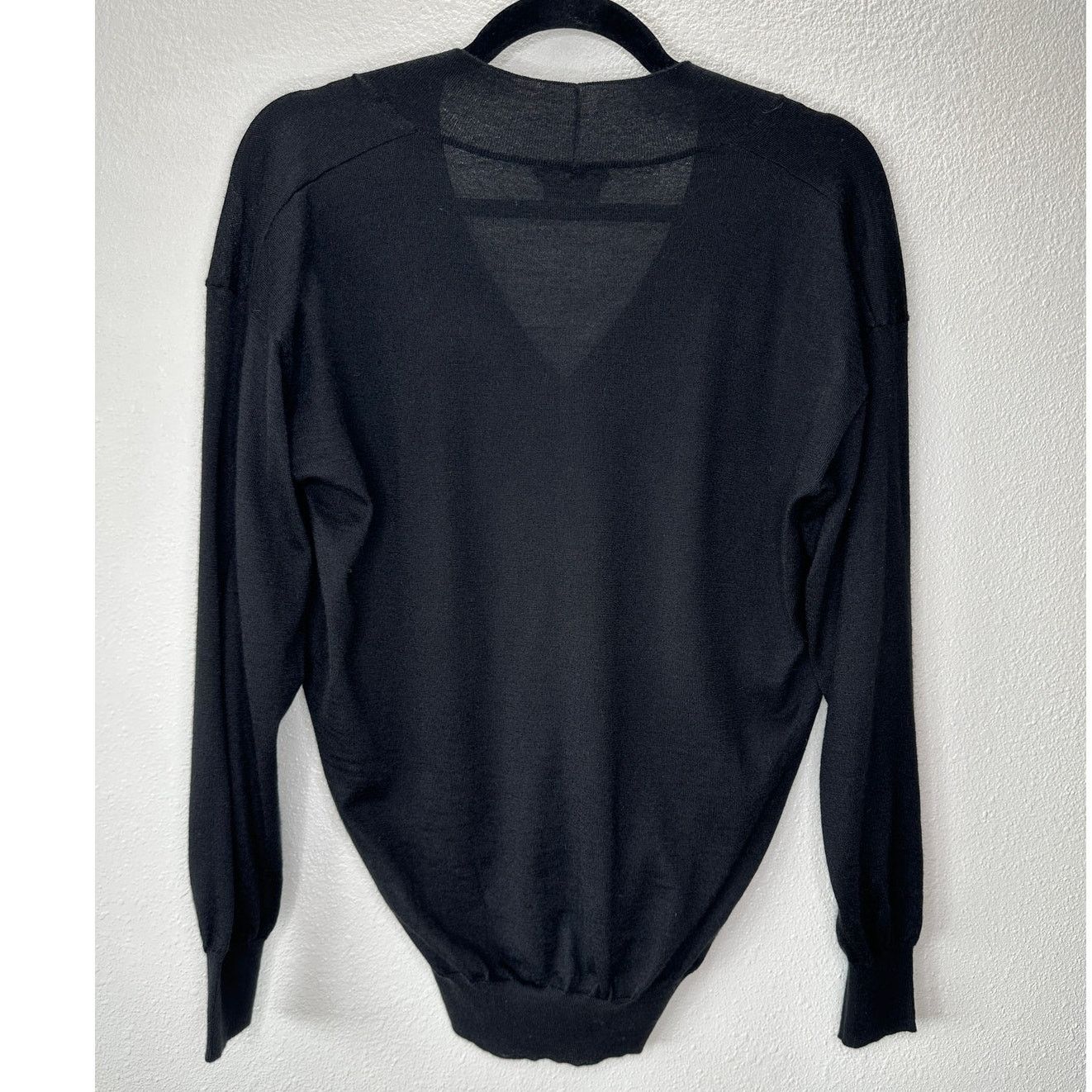 Tom Ford Tom Ford Black V-Neck Long Sleeve Cashmere Silk Sweater S Size S / US 4 / IT 40 - 9 Thumbnail