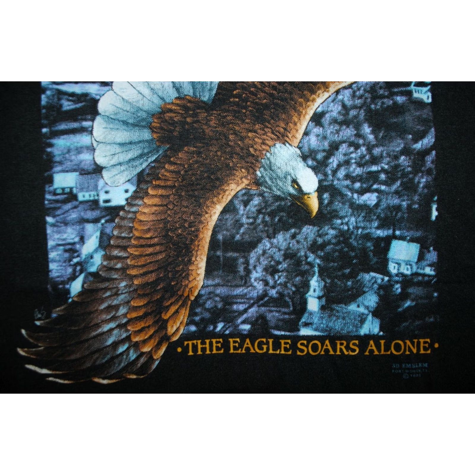 Harley Davidson VINTAGE HARLEY-DAVIDSON 3D EMBLEM MOTORCYCLES EAGLE SOARS ALONE TSHIRT XL BLACK Mens XL 50/50 Size US XL / EU 56 / 4 - 3 Thumbnail