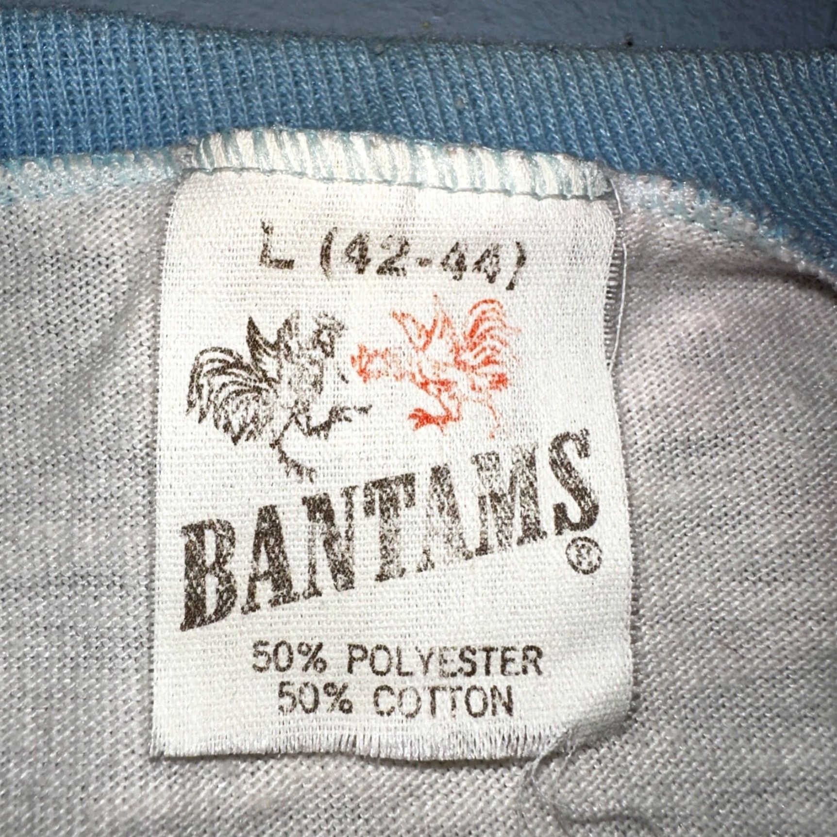 Vintage VINTAGE Bantams T-Shirt Man White 1981 Hot Rods VTG 80s V Neck Crew Neck Short Sleeve Graphic Cars Mens L Size US L / EU 52-54 / 3 - 5 Thumbnail