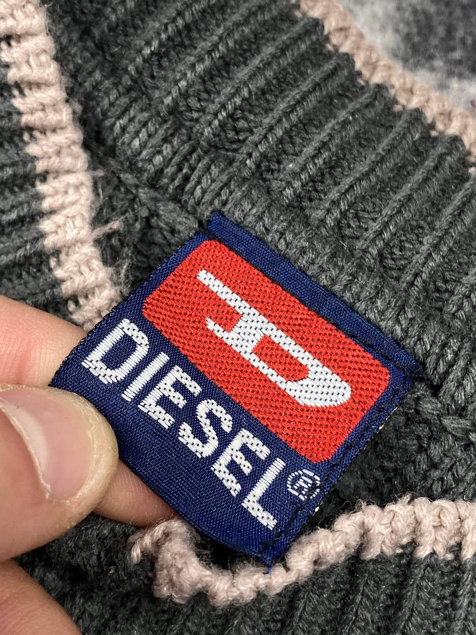 Diesel Vintage Diesel Knit Ribbed Sweater Big Logo Size US L / EU 52-54 / 3 - 7 Thumbnail