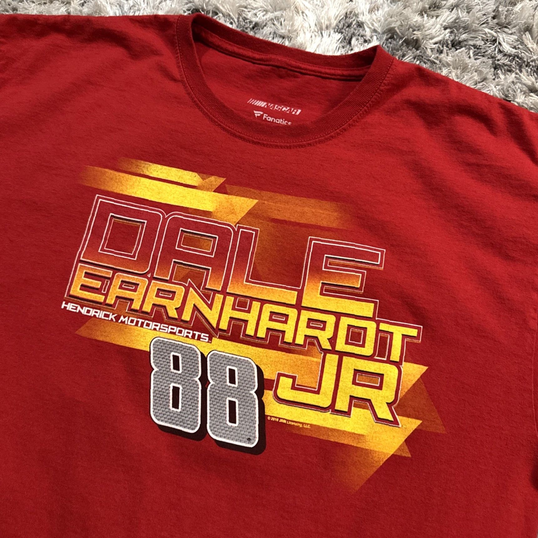 Vintage VINTAGE Dale Earnhardt Jr. T-Shirt XL Men Red Axalta Chassis 2 Spot 00’s, Pre-owned Good, Regular Size XL Mens Shirt Size US XL / EU 56 / 4 - 6 Thumbnail