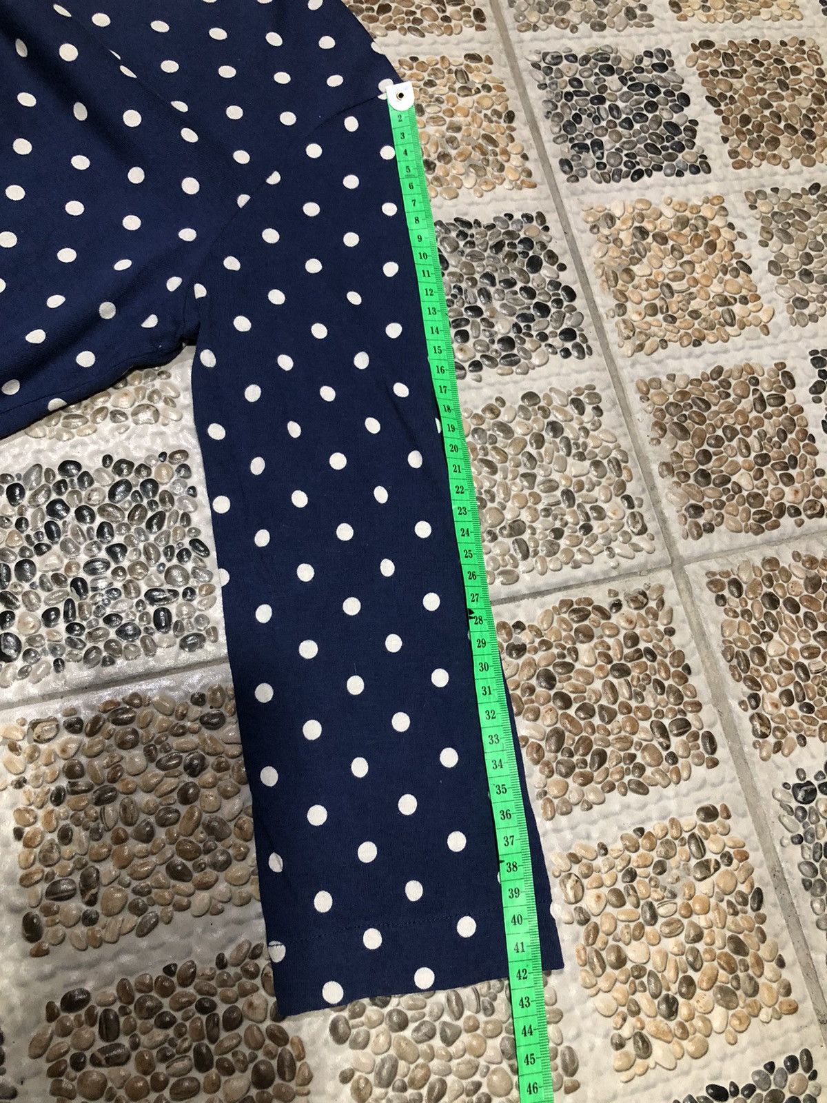 Tricot Comme Des Garcons AD2007 Polkadot Tshirt