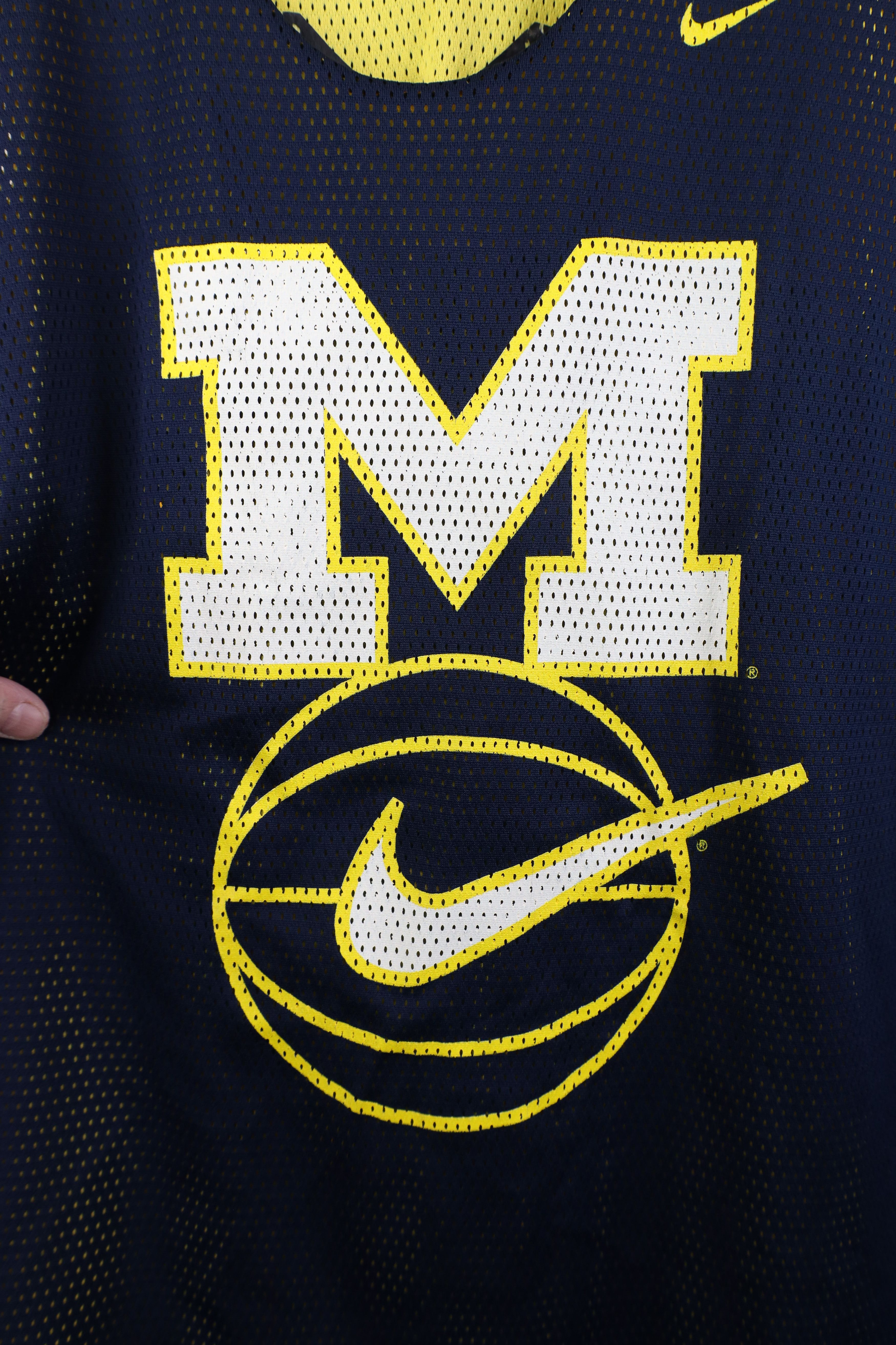 Nike Vintage 90s Nike Reversible University of Michigan Jersey Size US XL / EU 56 / 4 - 5 Thumbnail