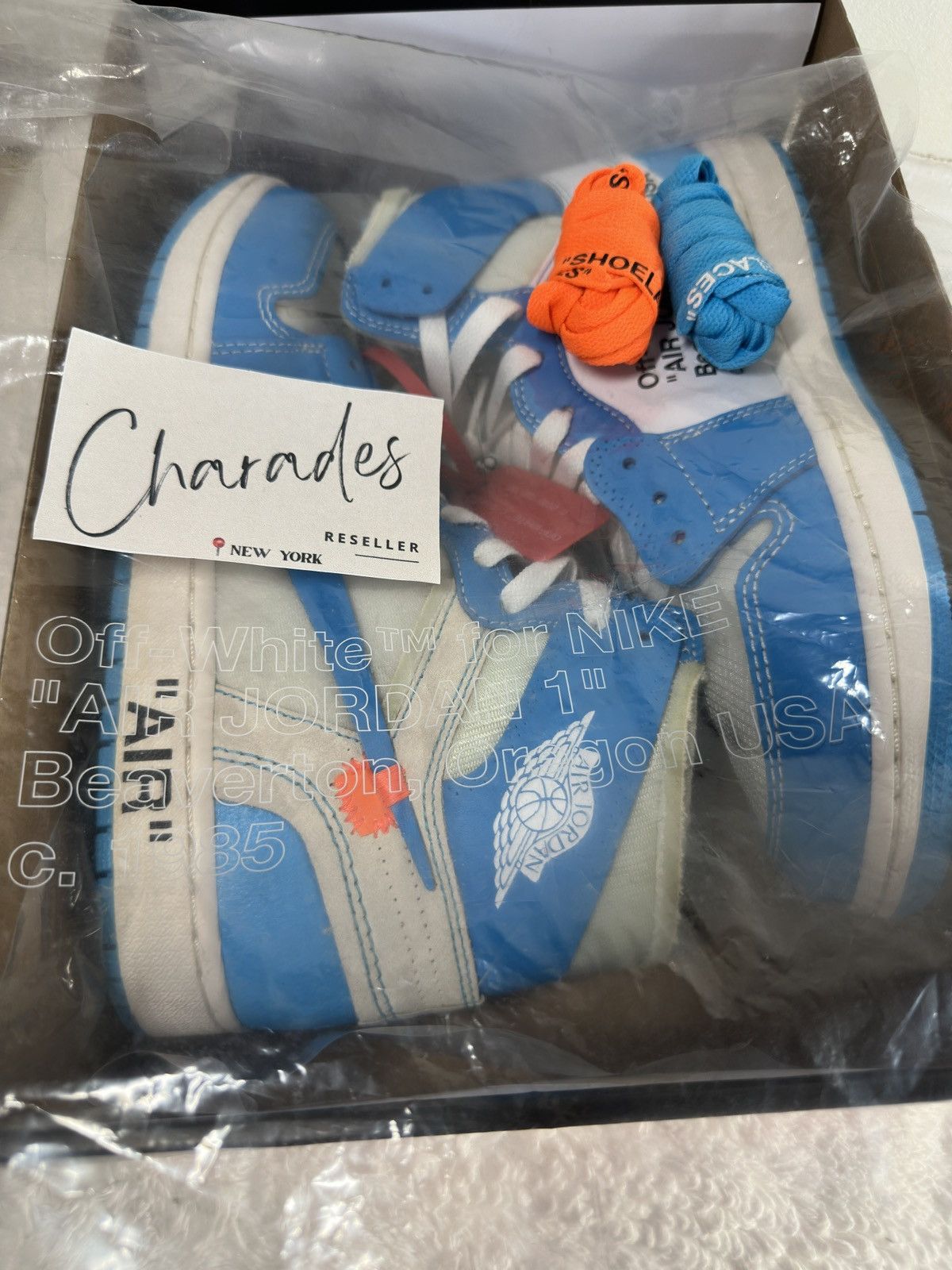 Jordan Brand × Nike × Off-White Jordan 1 Retro High Off-White University Blue Size US 9.5 / EU 42-43 - 9 Thumbnail