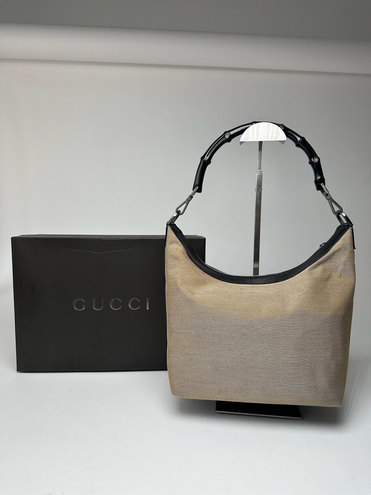 Gucci Vintage Top Handler Handbag Gray Size ONE SIZE - 1 Thumbnail