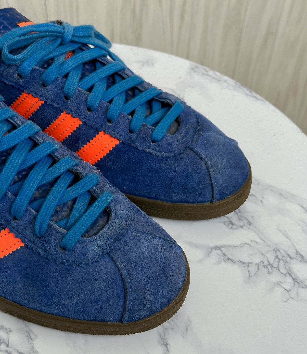 Other Adidas Dublin 2008 Originals City Series Suede Sneakers Size US 7 / EU 40 - 2 Thumbnail
