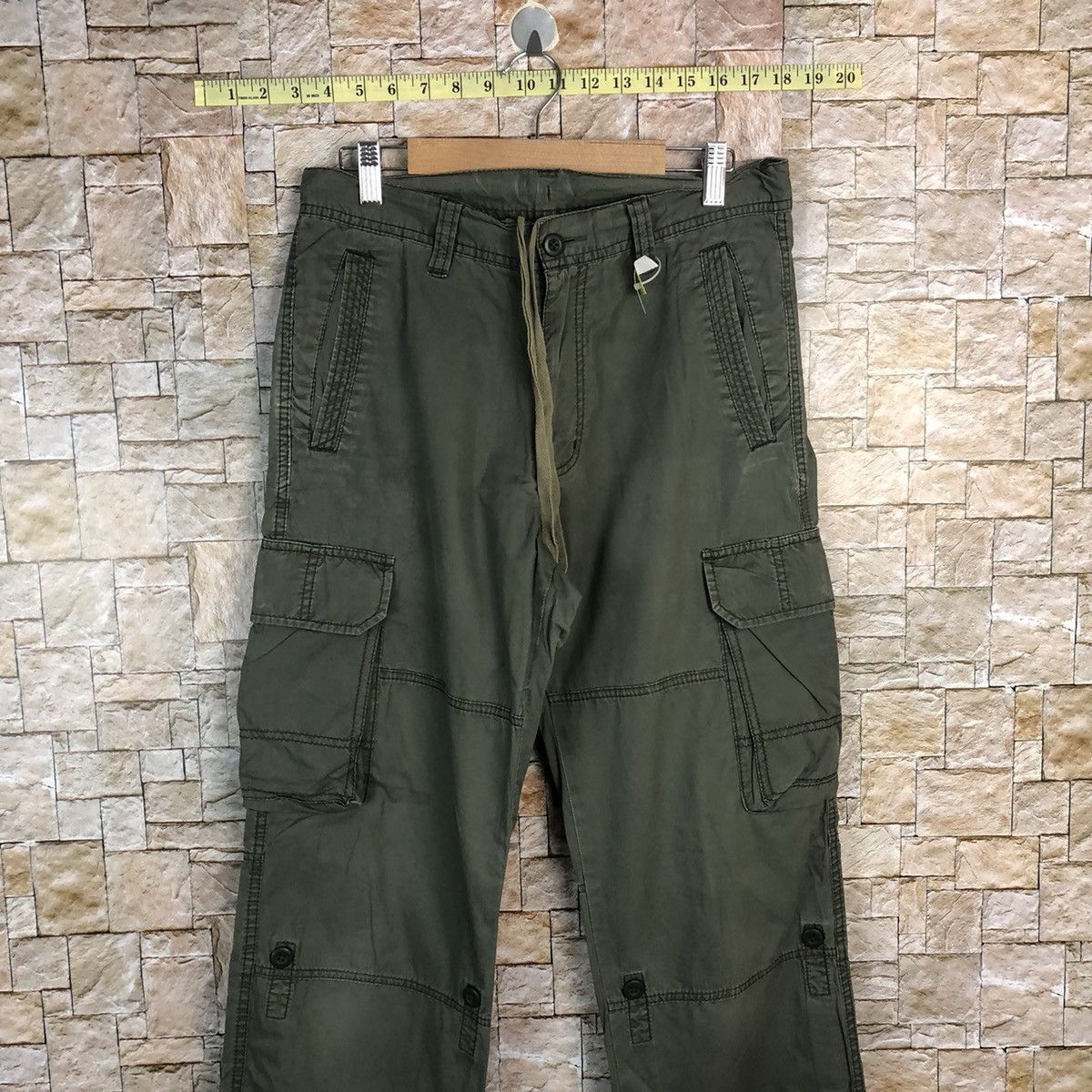 Japanese Brand Uniqlo japan vinyage utility Cargo Multipocket Pants #A343 Size US 30 / EU 46 - 2 Thumbnail