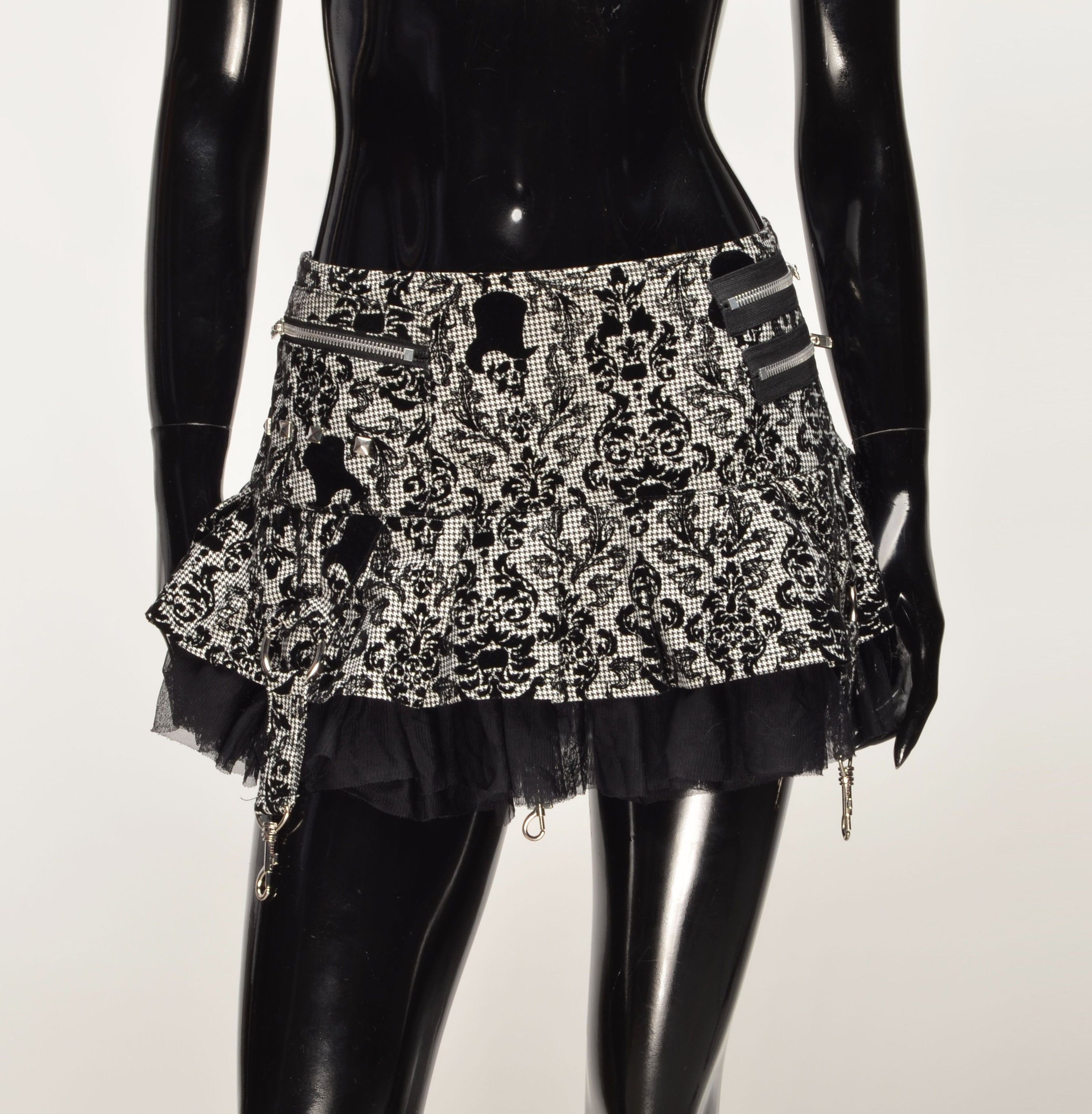 Vintage Hell Bunny Y2K Gothic Damask Punk Ruffle Tulle Zipper Skirt Size 30" / US 8 / IT 44 - 2 Thumbnail