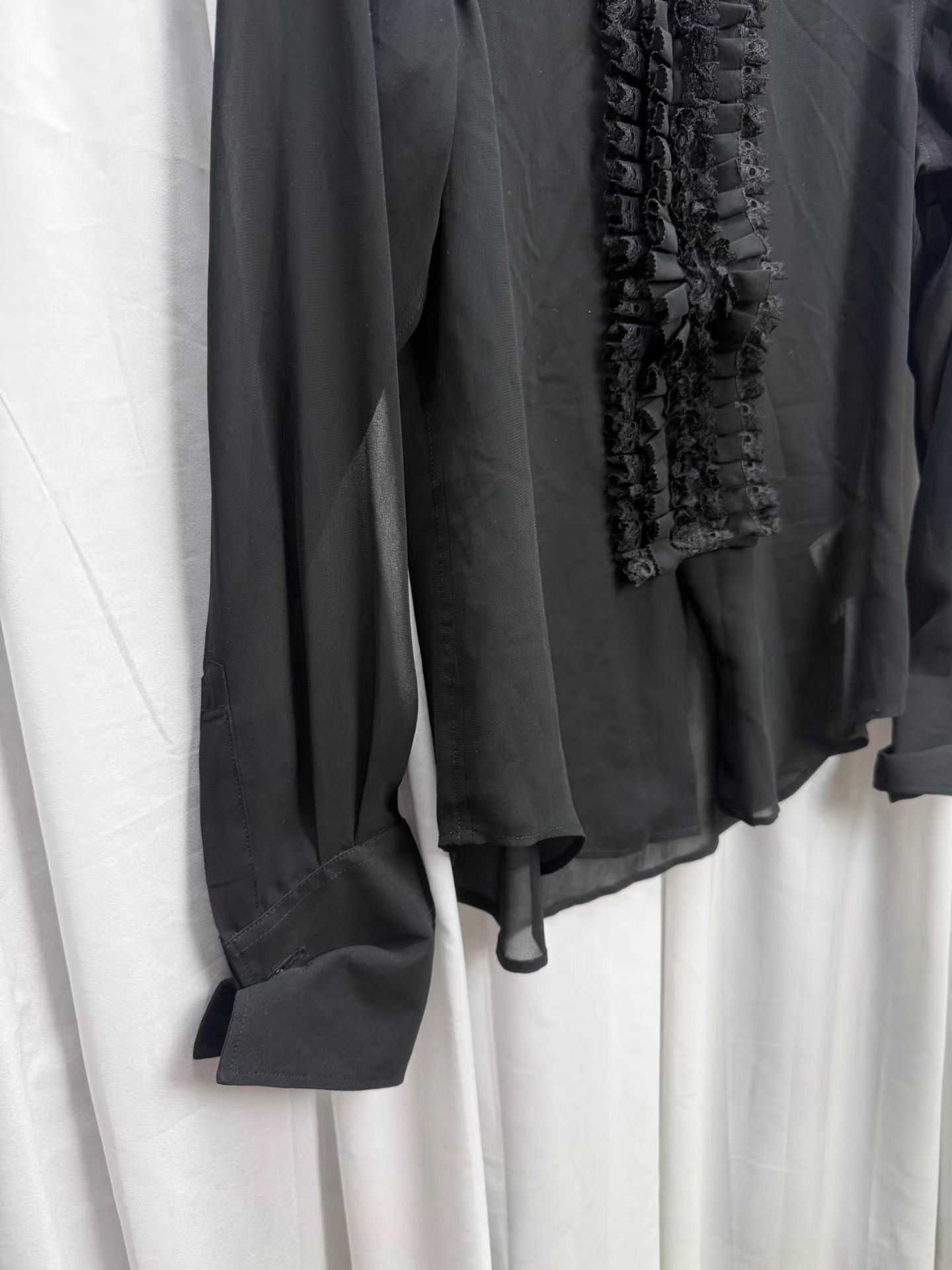 Comme des Garcons Comme des Garçons Sheer Tulle Ruffle Long Sleeve K20 Size XS / US 0-2 / IT 36-38 - 8 Thumbnail