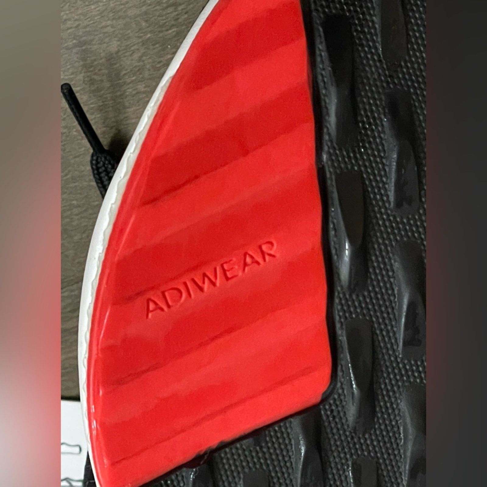 Adidas Adidas Womens Avryn in Core Black/Pink Fusion - Size 9 Size US 9 / IT 39 - 10 Thumbnail