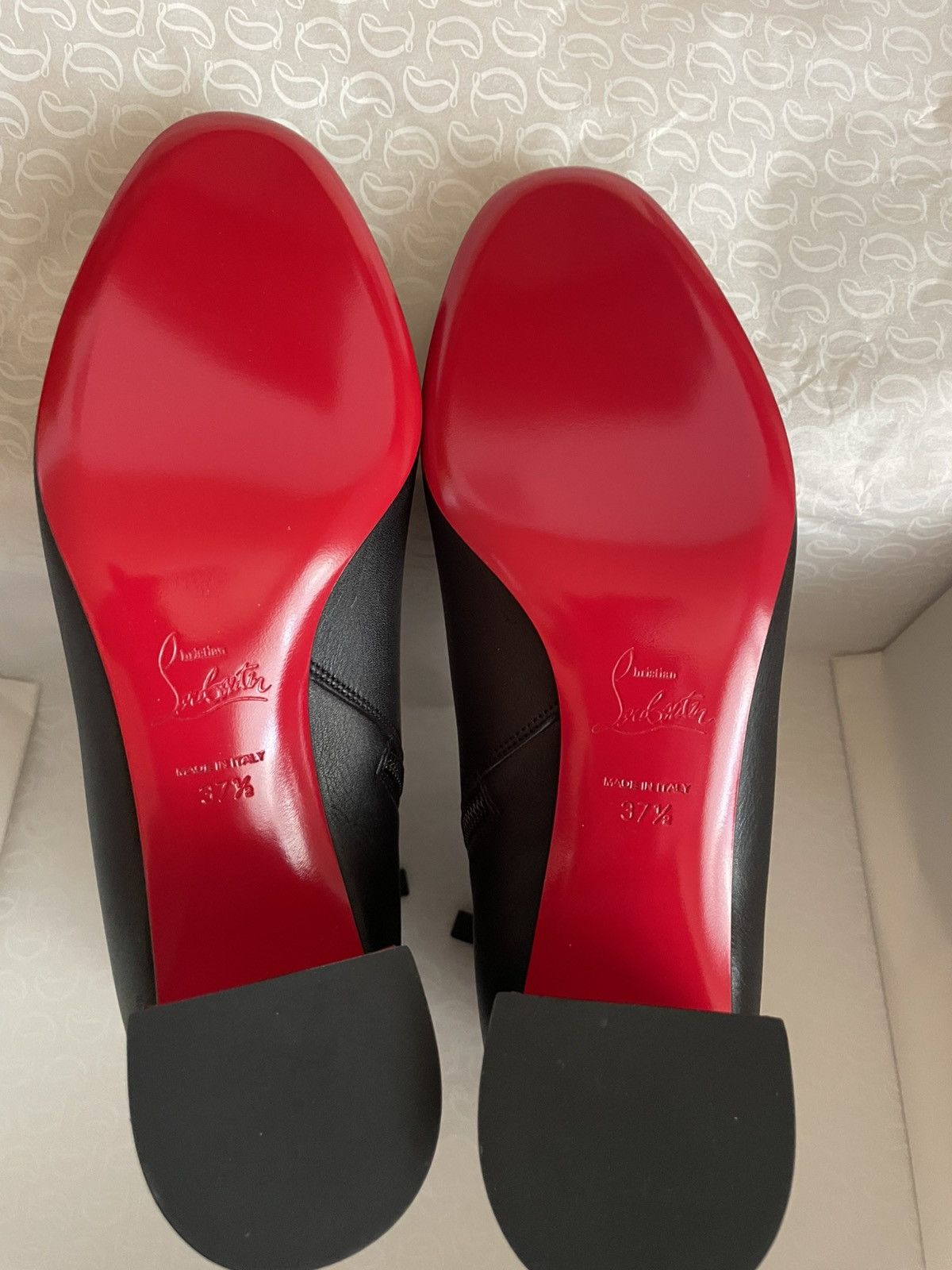 Christian Louboutin Christian Louboutin Turela Ankle Boots Size US 7.5 / IT 37.5 - 14 Thumbnail