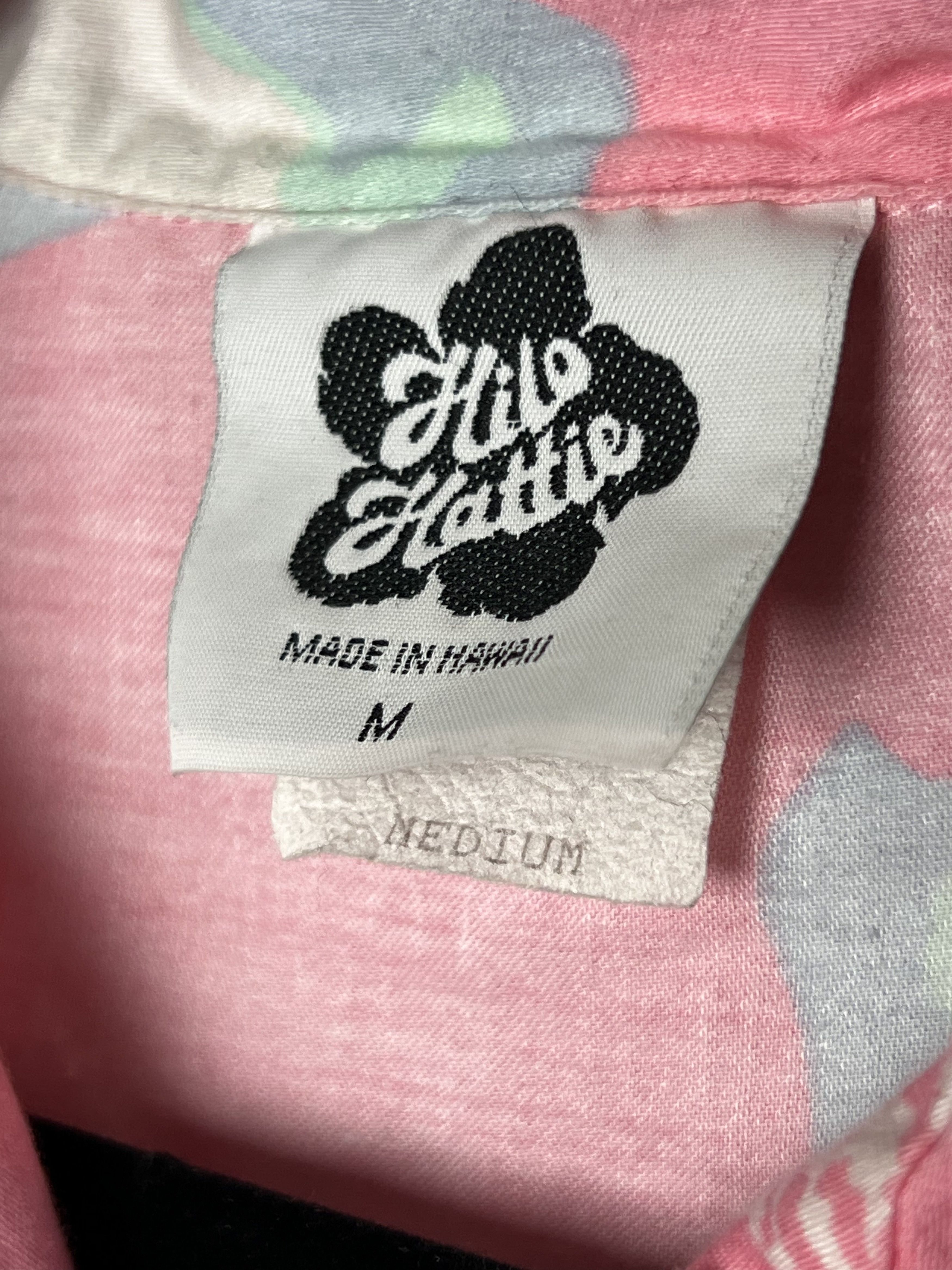 Vintage Vintage 1990's Hilo Hattie Pink Floral Aloha Hawaiian Shirt Size M / US 6-8 / IT 42-44 - 4 Thumbnail