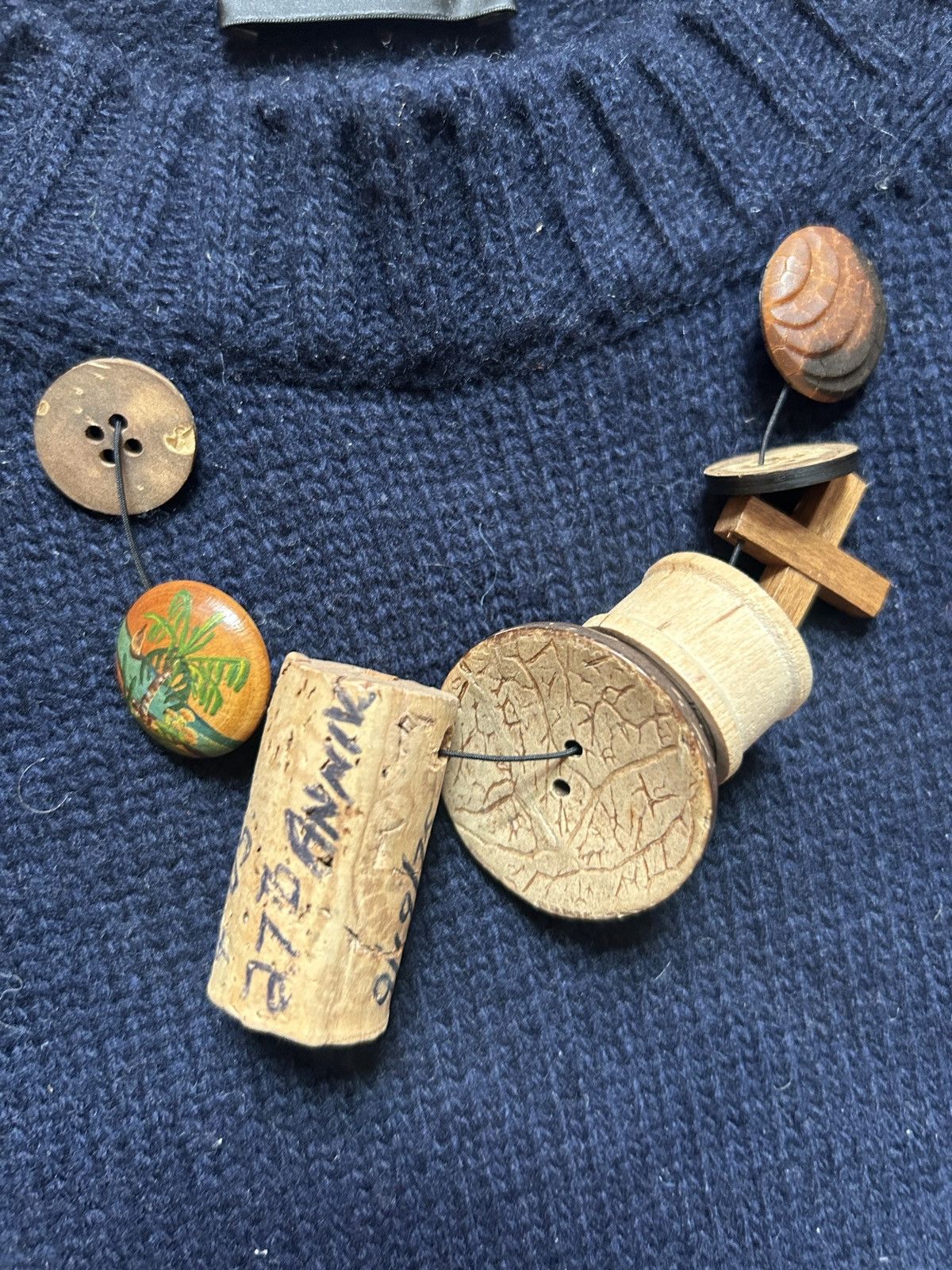 Jil Sander FW13 Sweater Vest with Button and Cork necklace Size US L / EU 52-54 / 3 - 3 Thumbnail