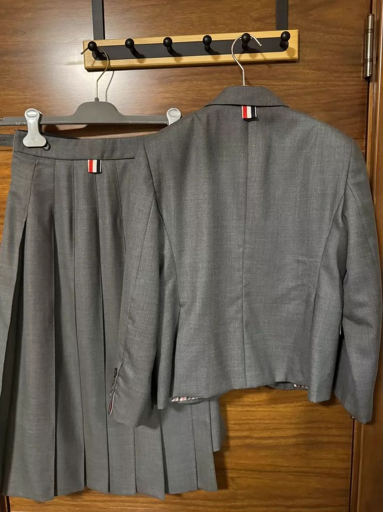 Thom Browne Thom Browne Gray suit jacket Size 36S - 2 Thumbnail