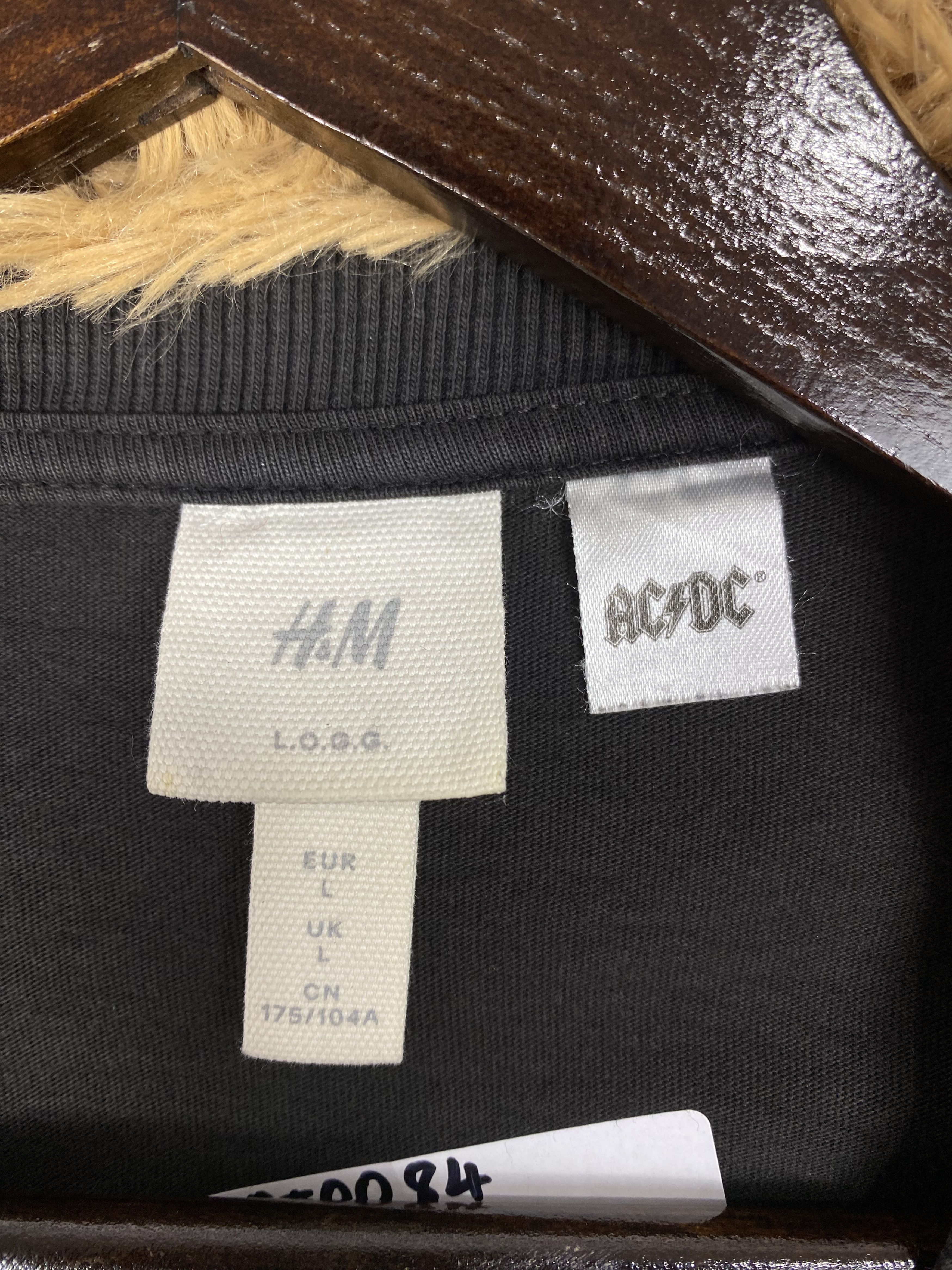 AC/DC Vintage AC DC H&M L.O.G.G Short Sleeve T-Shirts Size US L / EU 52-54 / 3 - 7 Thumbnail