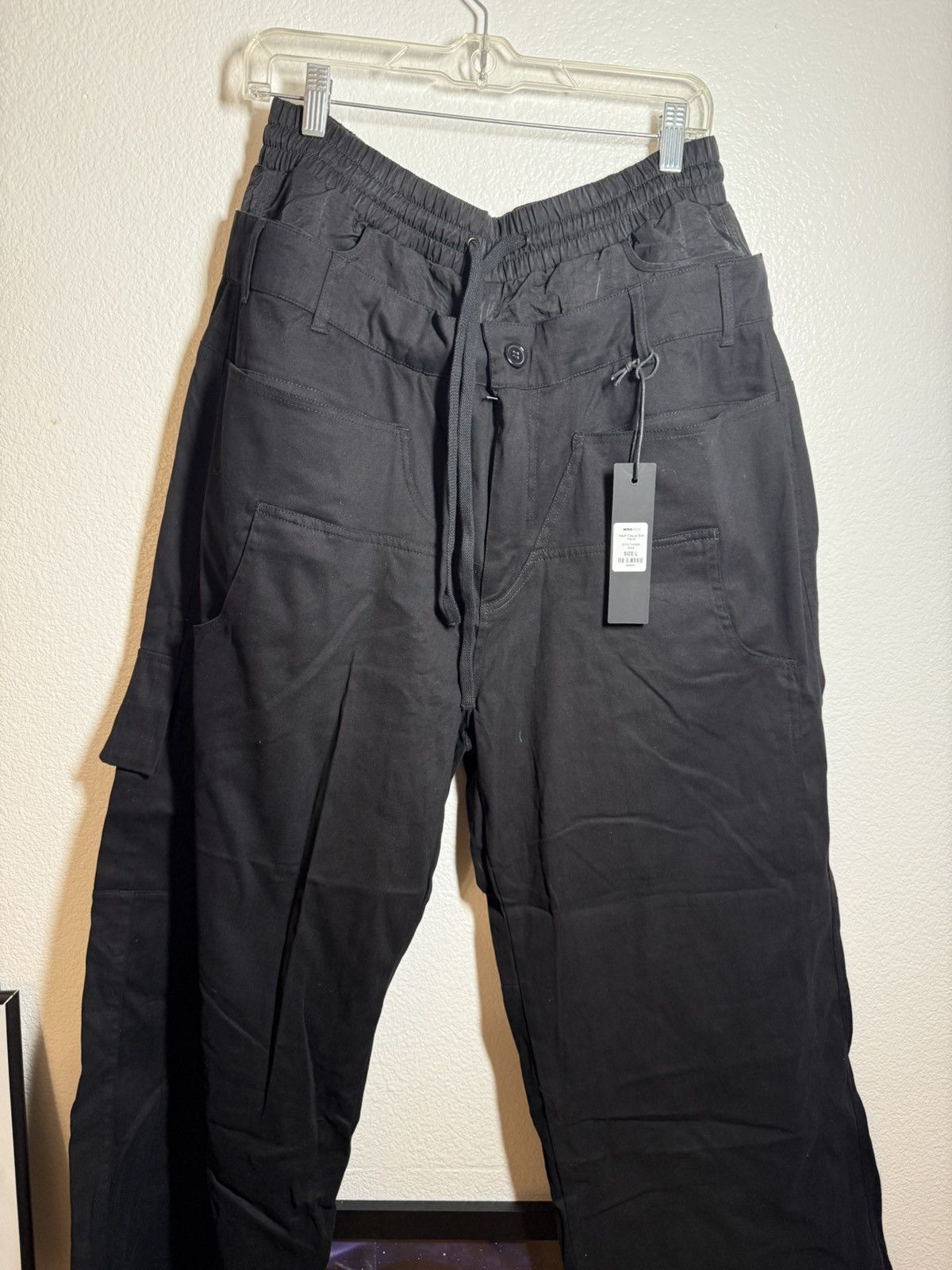 Fashion Nova Fashion nova double stacked jogger carpenter pants Size US 34 / EU 50 - 1 Thumbnail