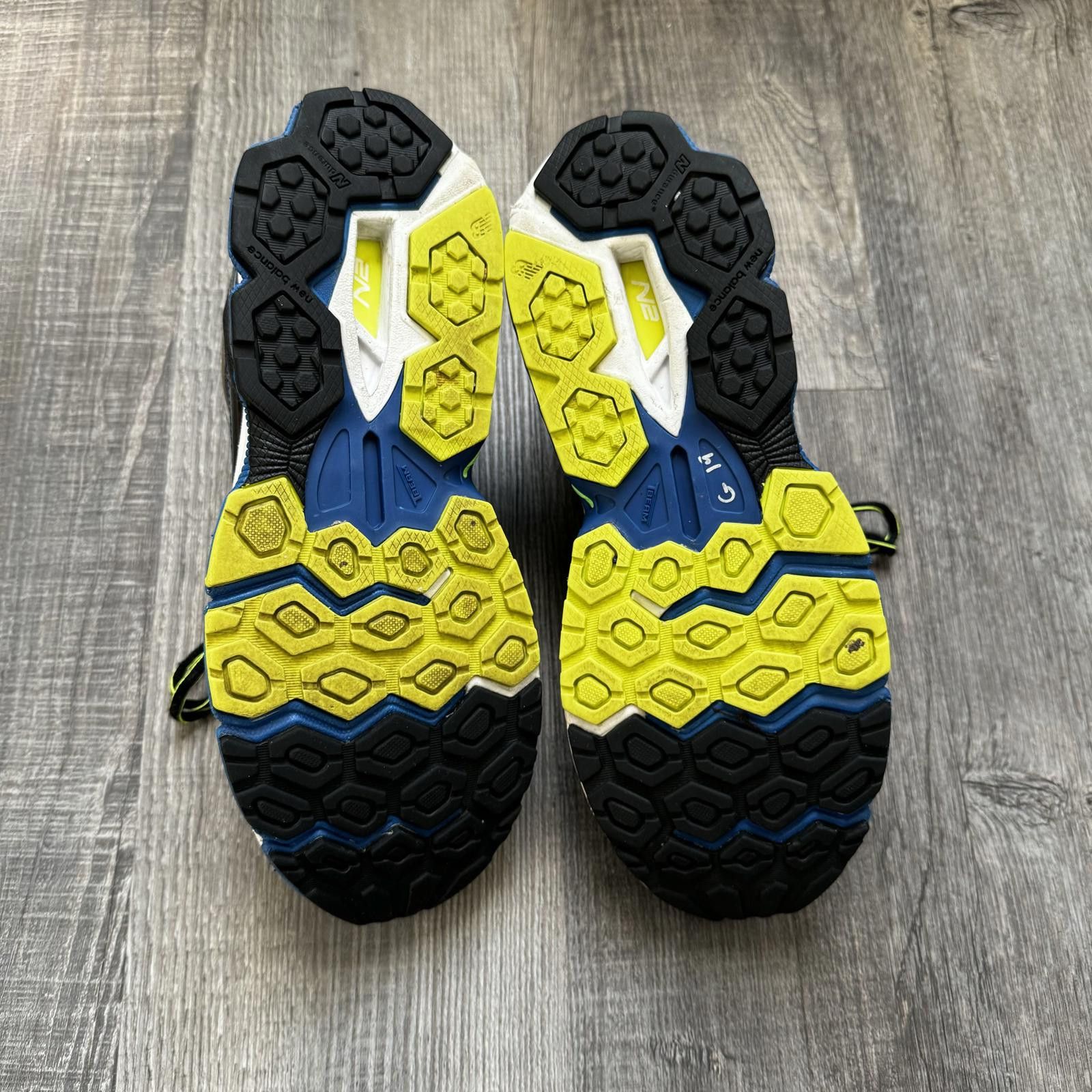 New Balance NEW BALANCE • 1340 V2 (11.5M) 2E Size US 11.5 / EU 44-45 - 6 Thumbnail