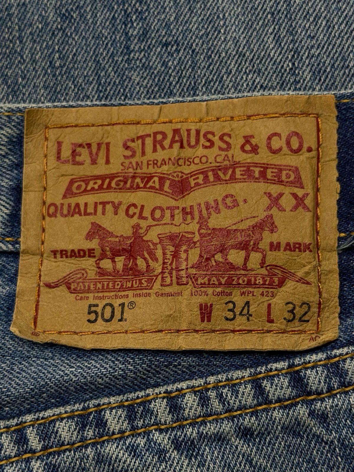 Levi's Vintage Levi’s 501 Original Straight Leg Button Fly | W35 Size US 35 - 10 Thumbnail