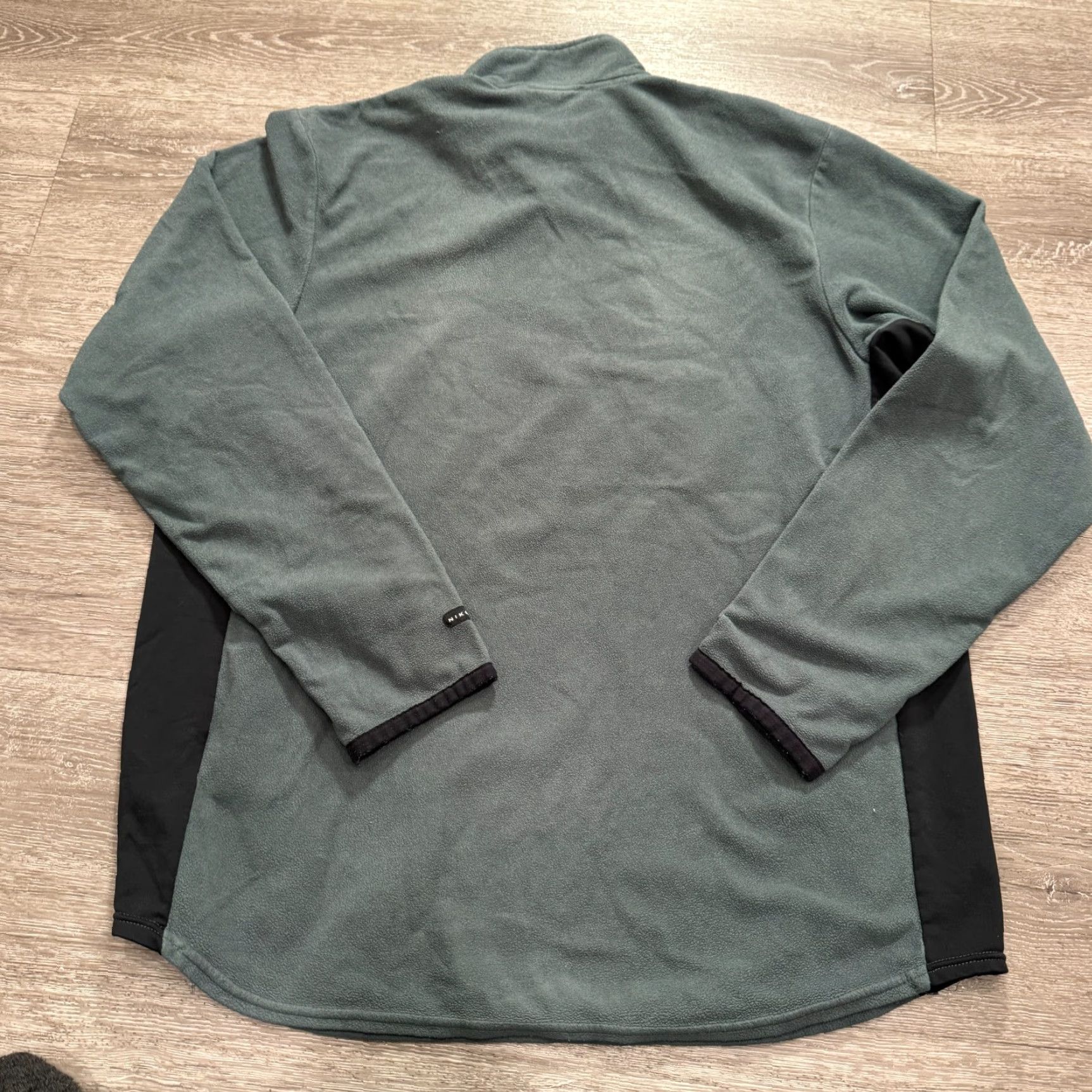 Nike VINTAGE Nike Sweater 1/4 Zip 90s Green Adult XXL Swoosh Casual Fleece Jacket Men Nike ACG 2XL Size US XXL / EU 58 / 5 - 7 Thumbnail