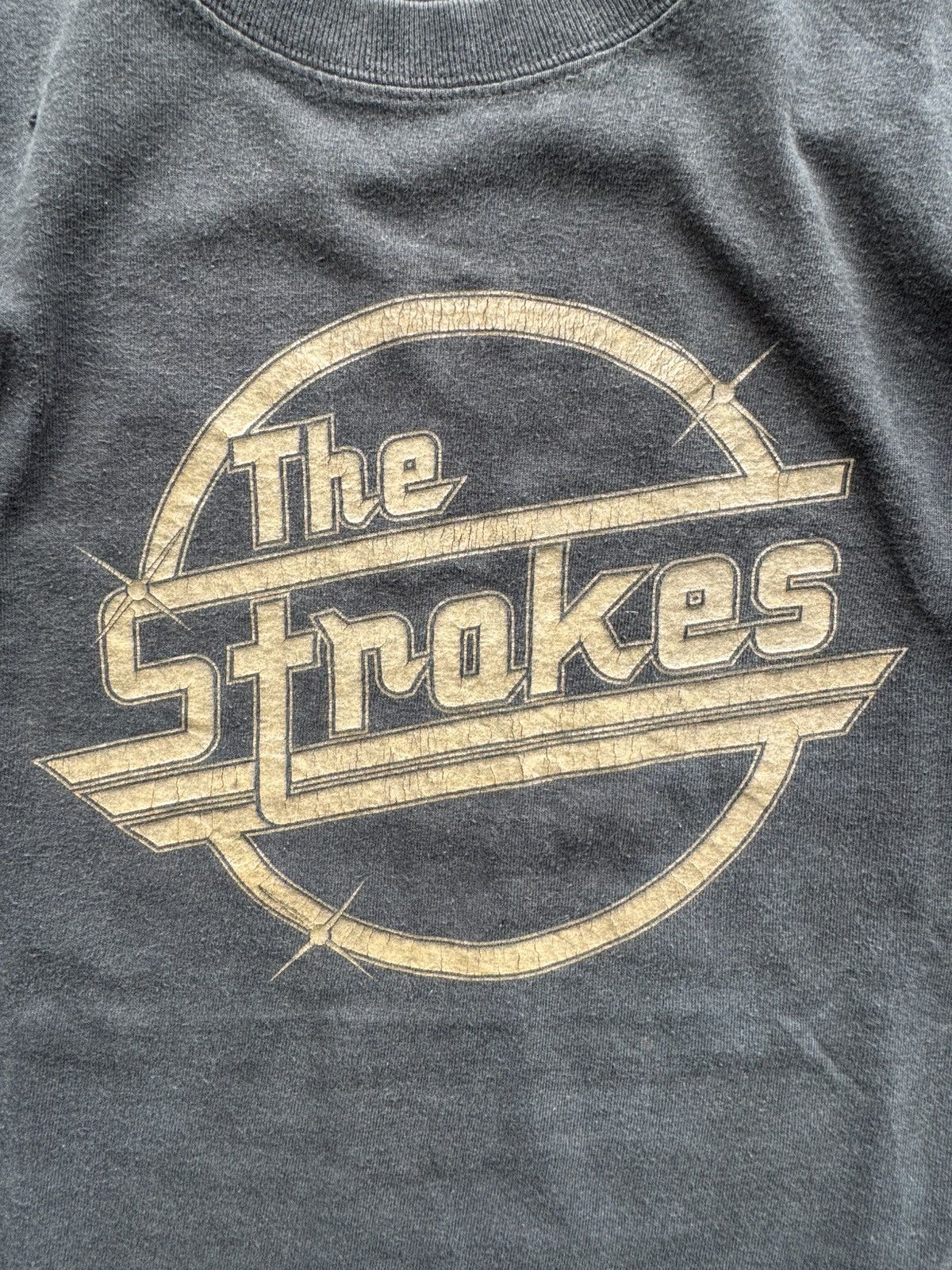 Band Tees × Vintage Vintage The Strokes Band Size US M / EU 48-50 / 2 - 7 Thumbnail