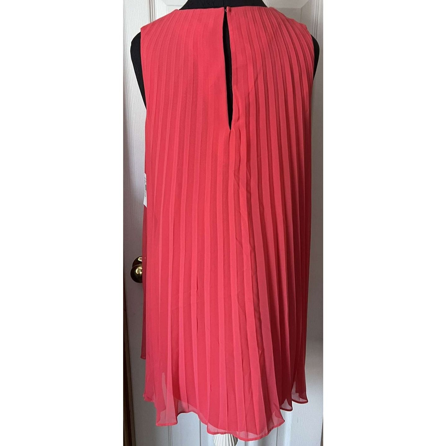 BB Dakota BB Dakota Women's Red Coral Sleeveless Pleated Dress Size L Size L / US 10 / IT 46 - 2 Thumbnail