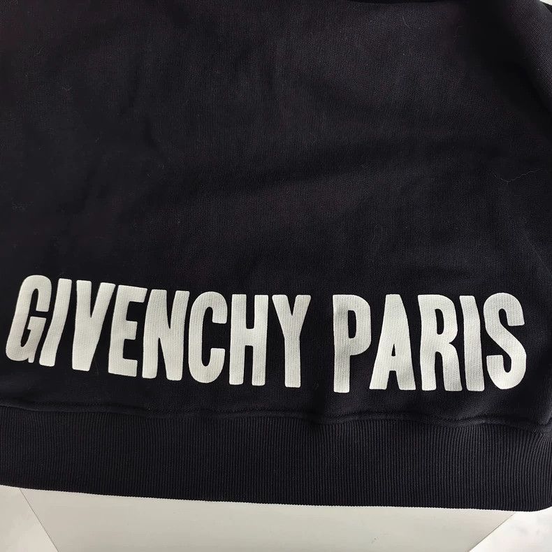 Givenchy Givenchy Hooded Sweatshirt Dress, Fashionable and Versatil Size XS / US 0-2 / IT 36-38 - 7 Thumbnail