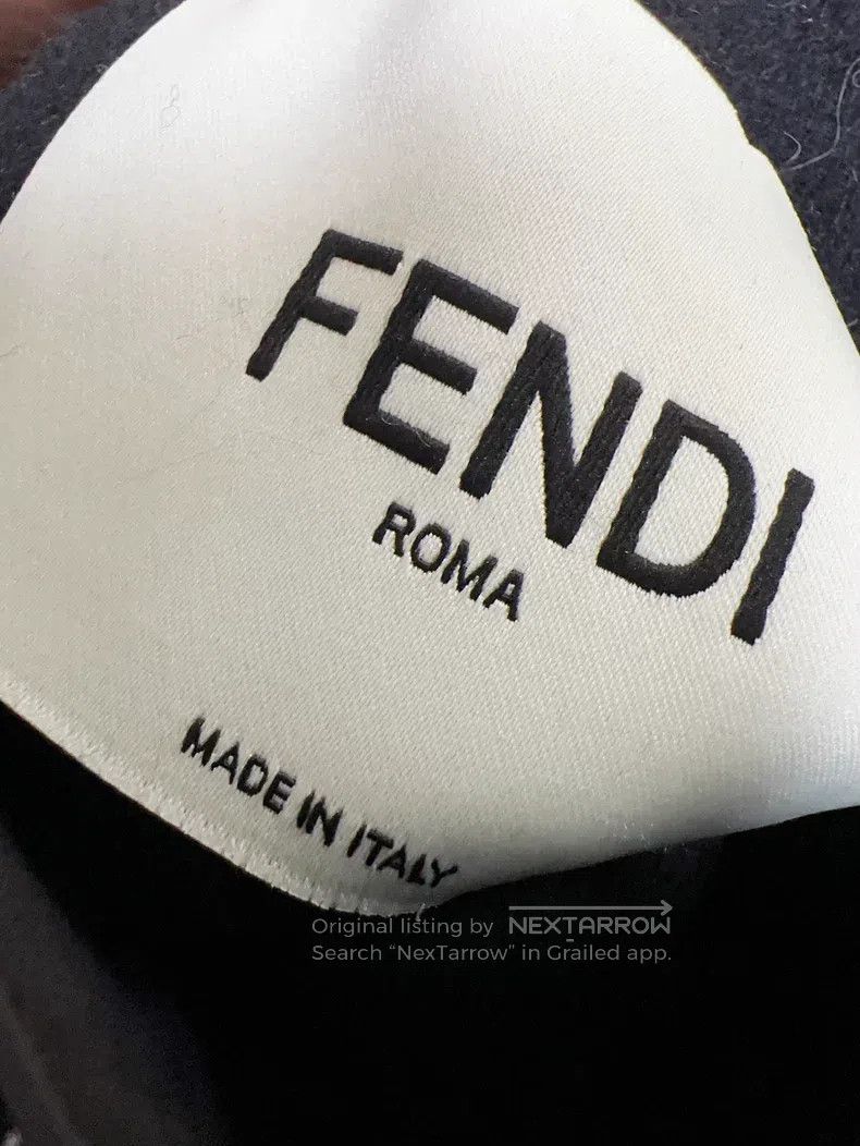 Fendi Fendi Double-sided wear full monogram cashmere coat Size XS / US 0-2 / IT 36-38 - 6 Thumbnail