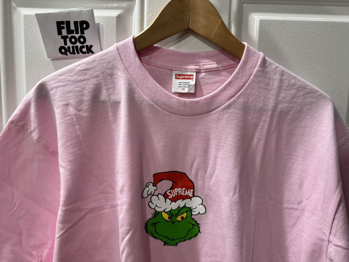 Supreme Grinch Tee Size US XL / EU 56 / 4 - 2 Thumbnail