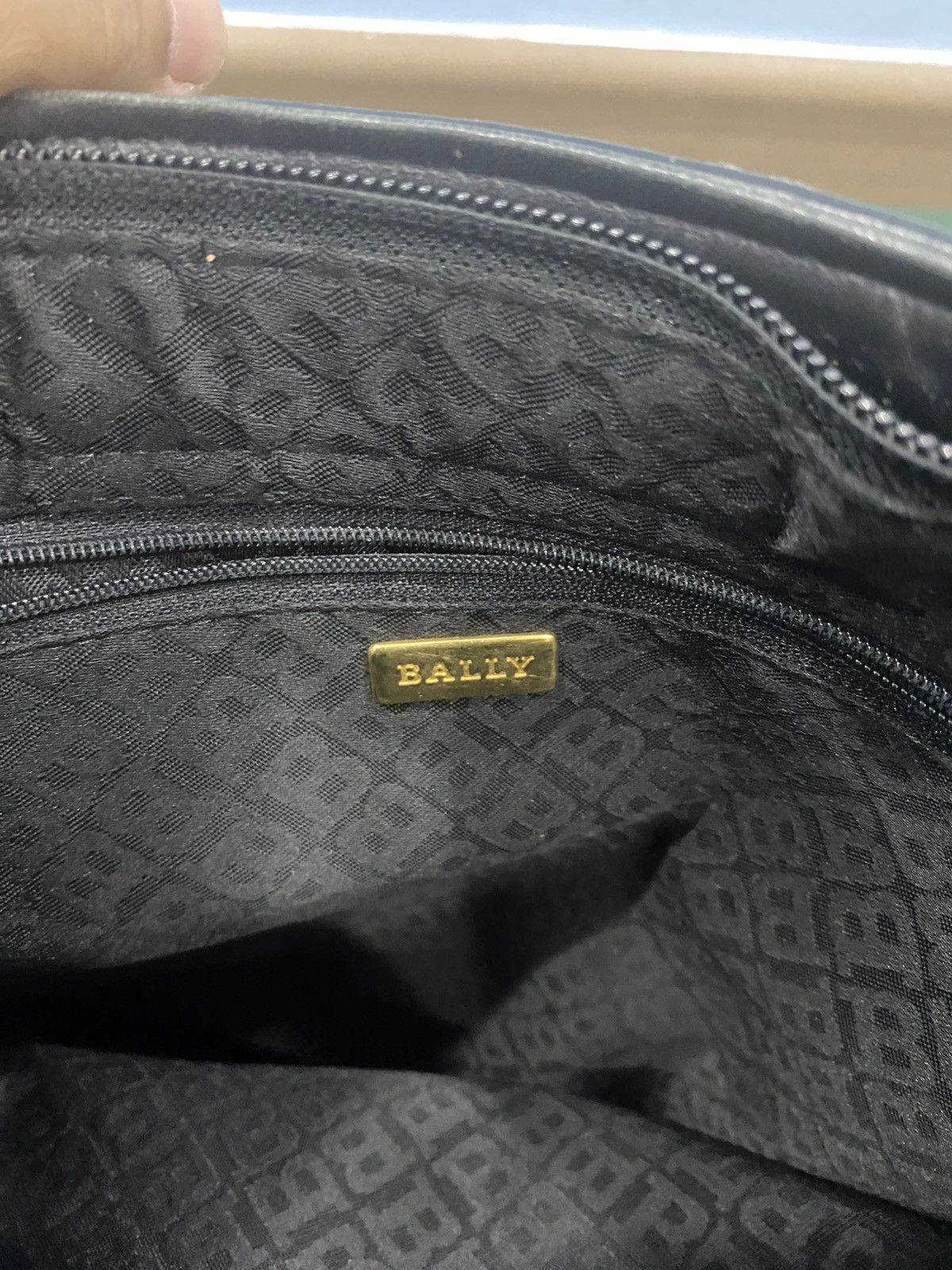 Bally × Vintage Bally Vintage Quilted Shoulder Bag Size ONE SIZE - 8 Thumbnail