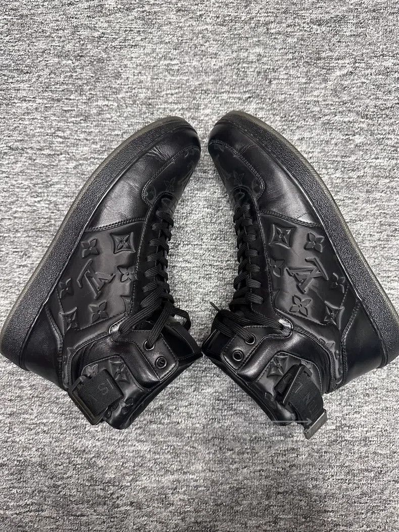Louis Vuitton Louis Vuitton Men's high-top board shoes Size US 7 / EU 40 - 3 Thumbnail
